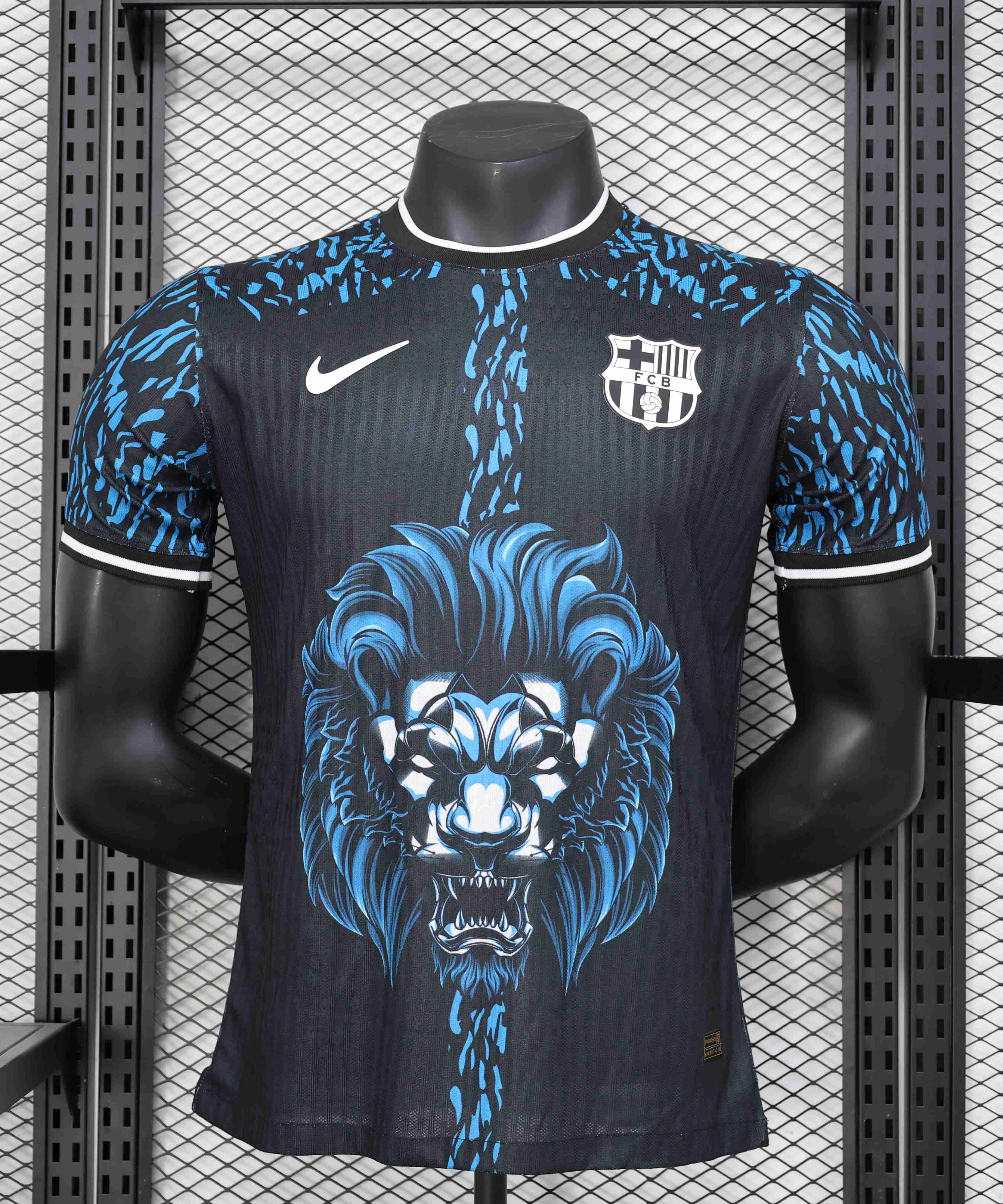 Barcelona "Blue Lion" Special
