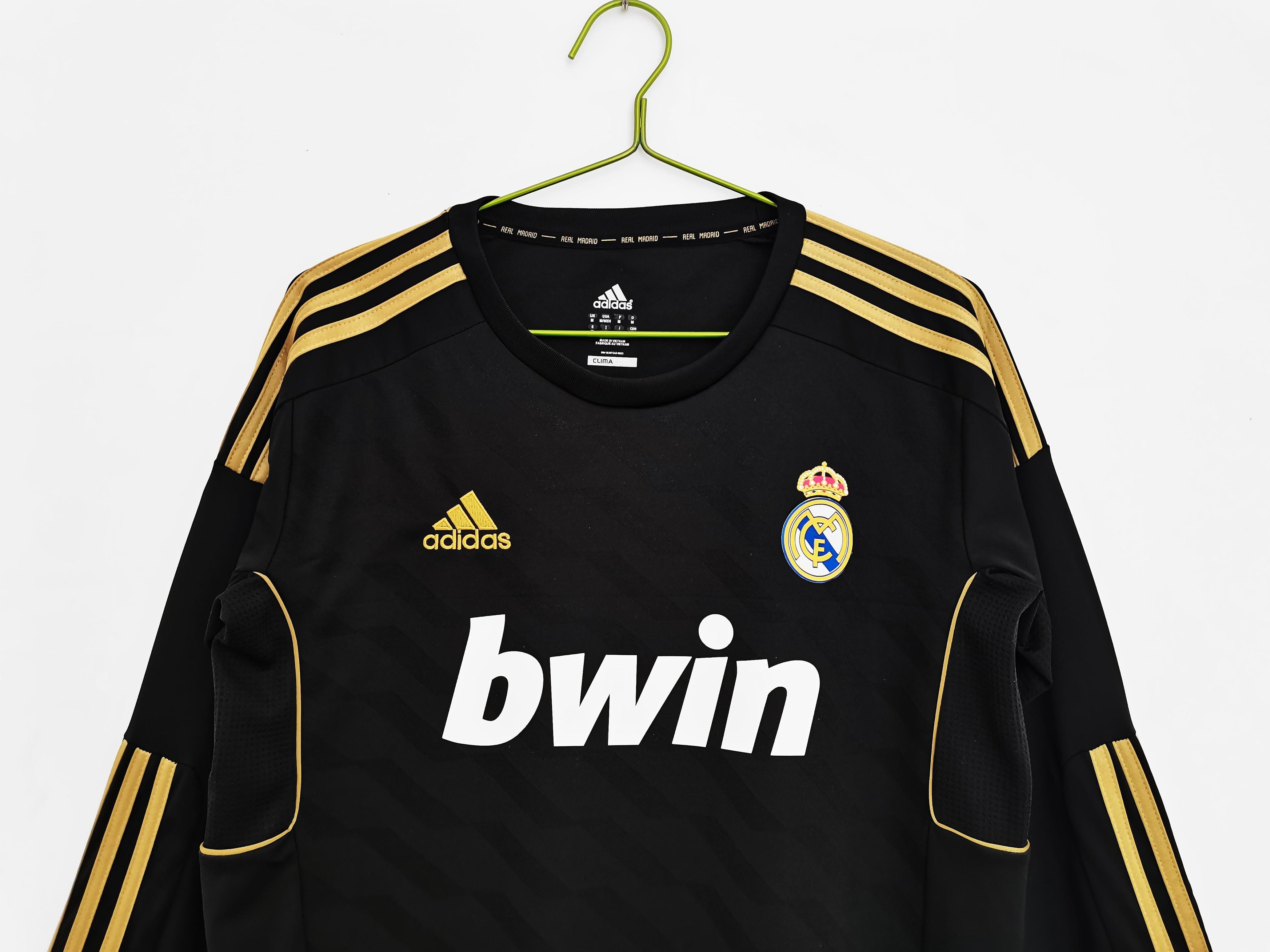 Real Madrid 2012-2013 Long Sleeve Away Kit Retro