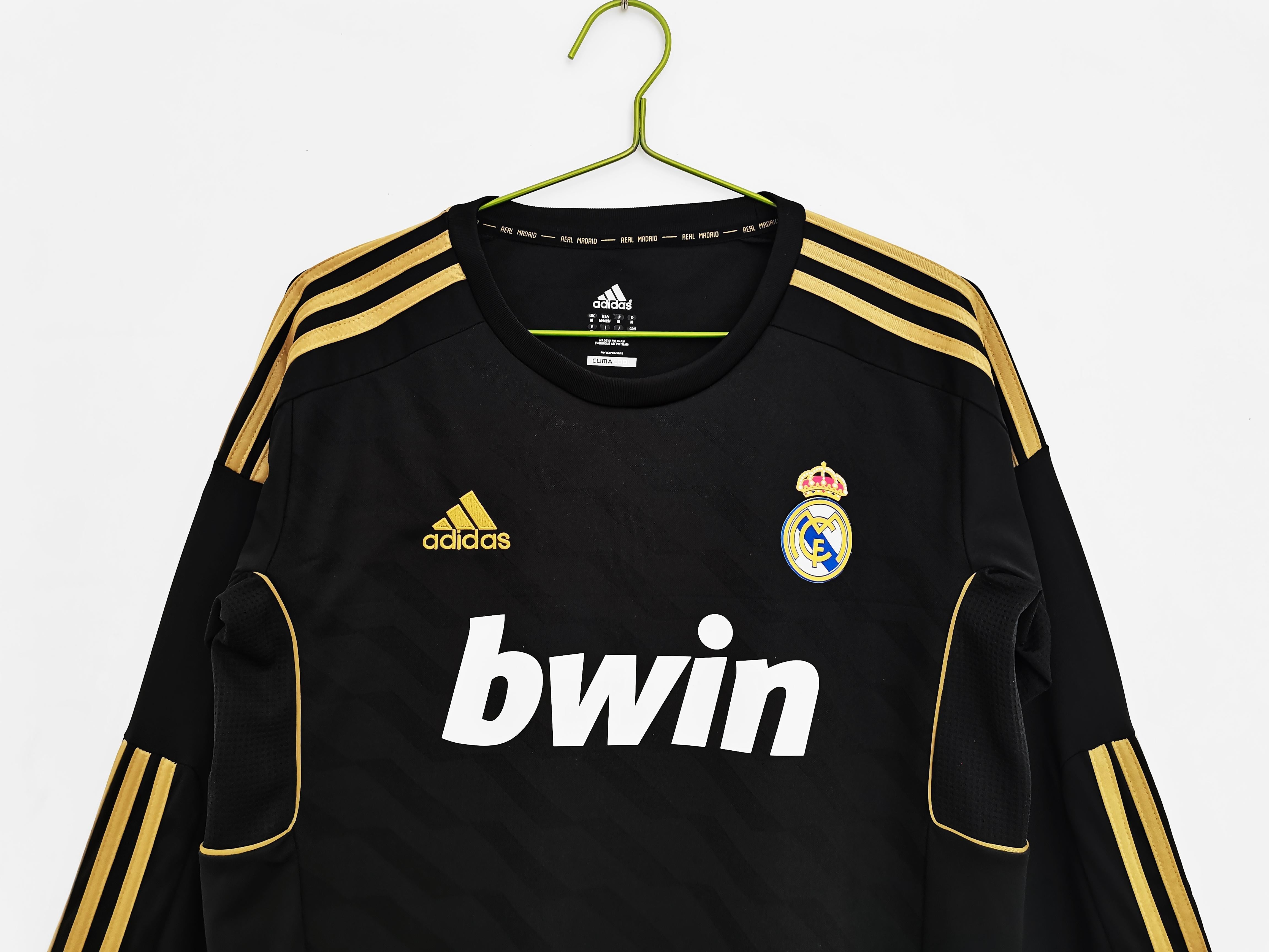 Real Madrid 2012-2013 Long Sleeve Away Kit Retro