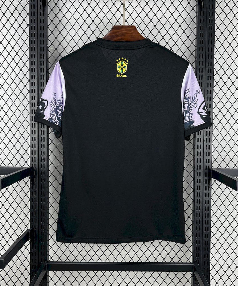 طقم "يسوع" البرازيلي الخاص