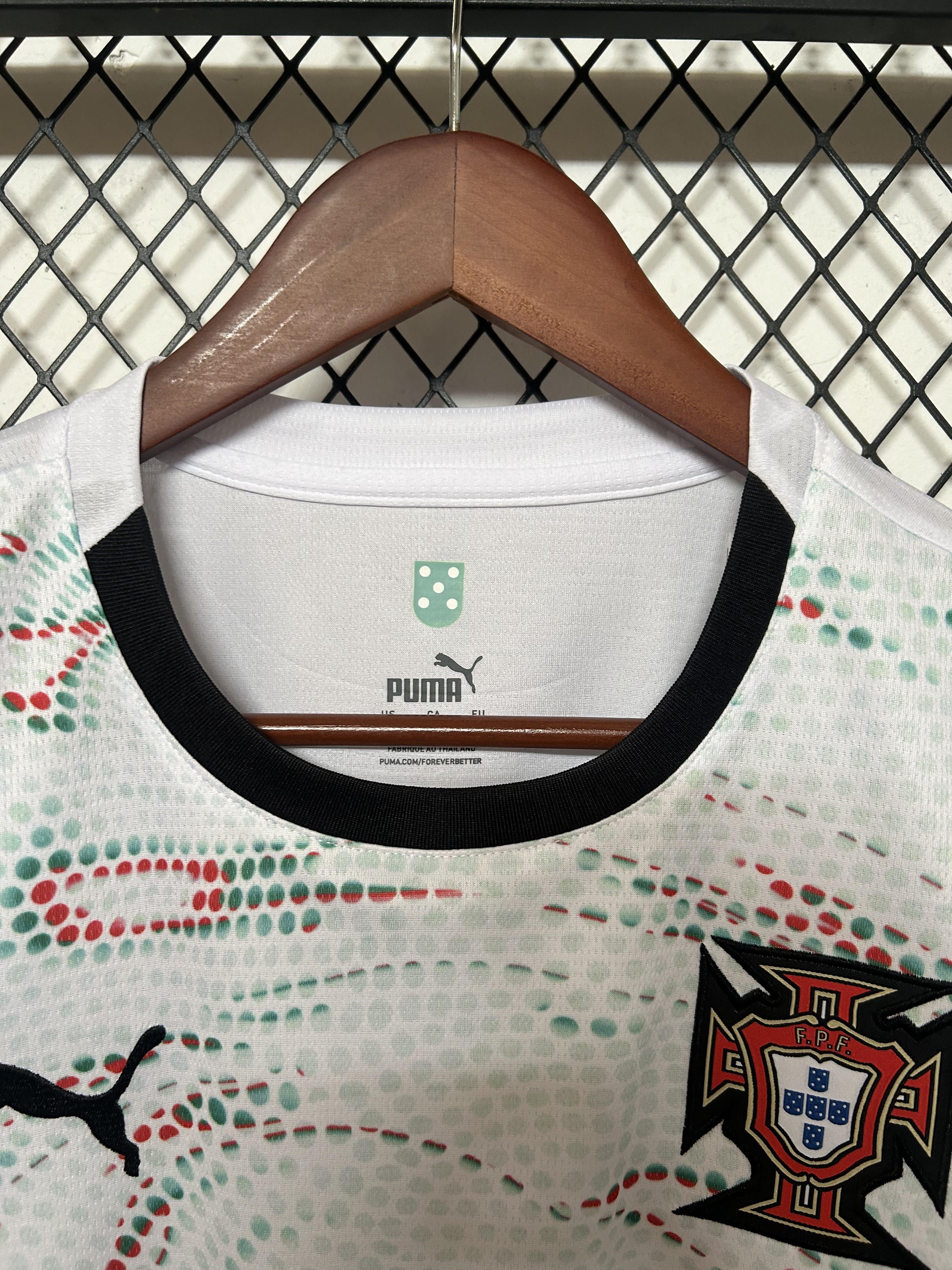 Portugal 2025-2026 Away Kit