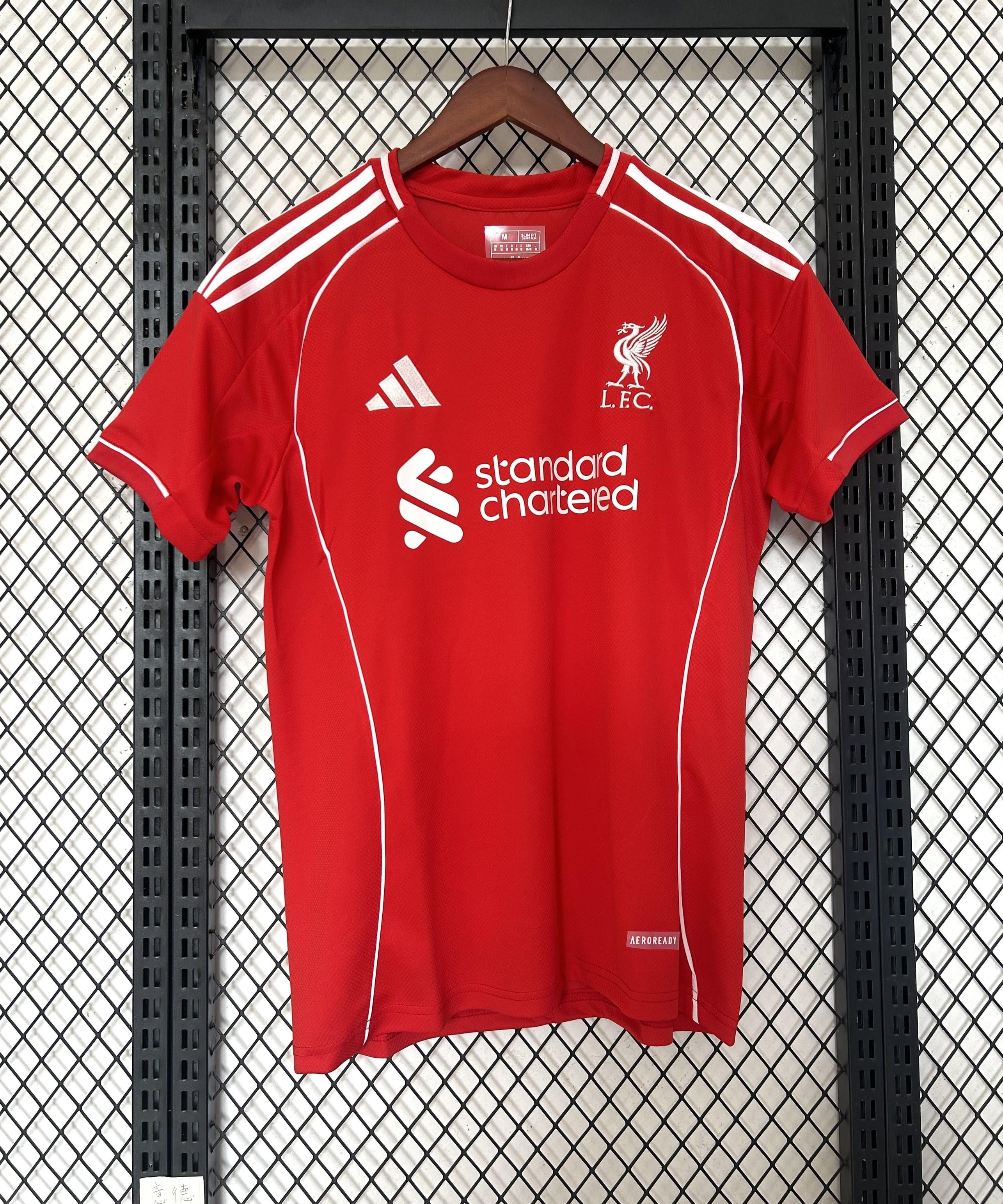 Liverpool  2025-2026 Home Kit