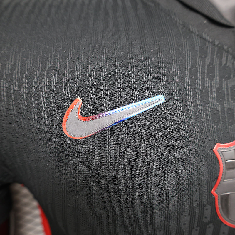 Barcelona 24-25 Away