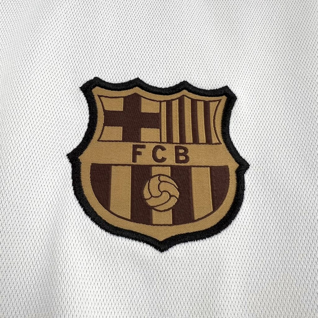Barcelona "LAMINE YAMAL 304" Special Kit