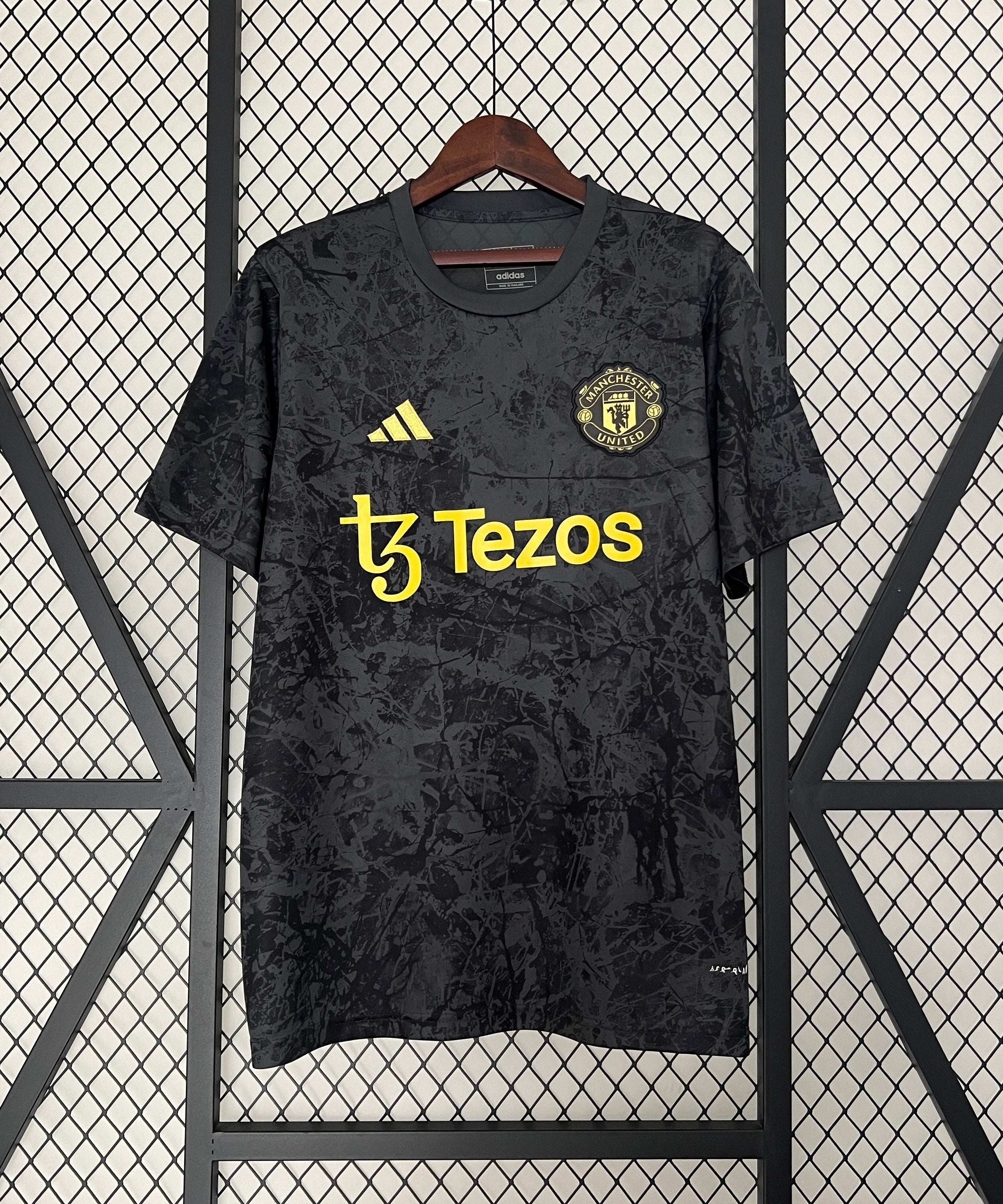 Manchester United " Black empire" Special kit