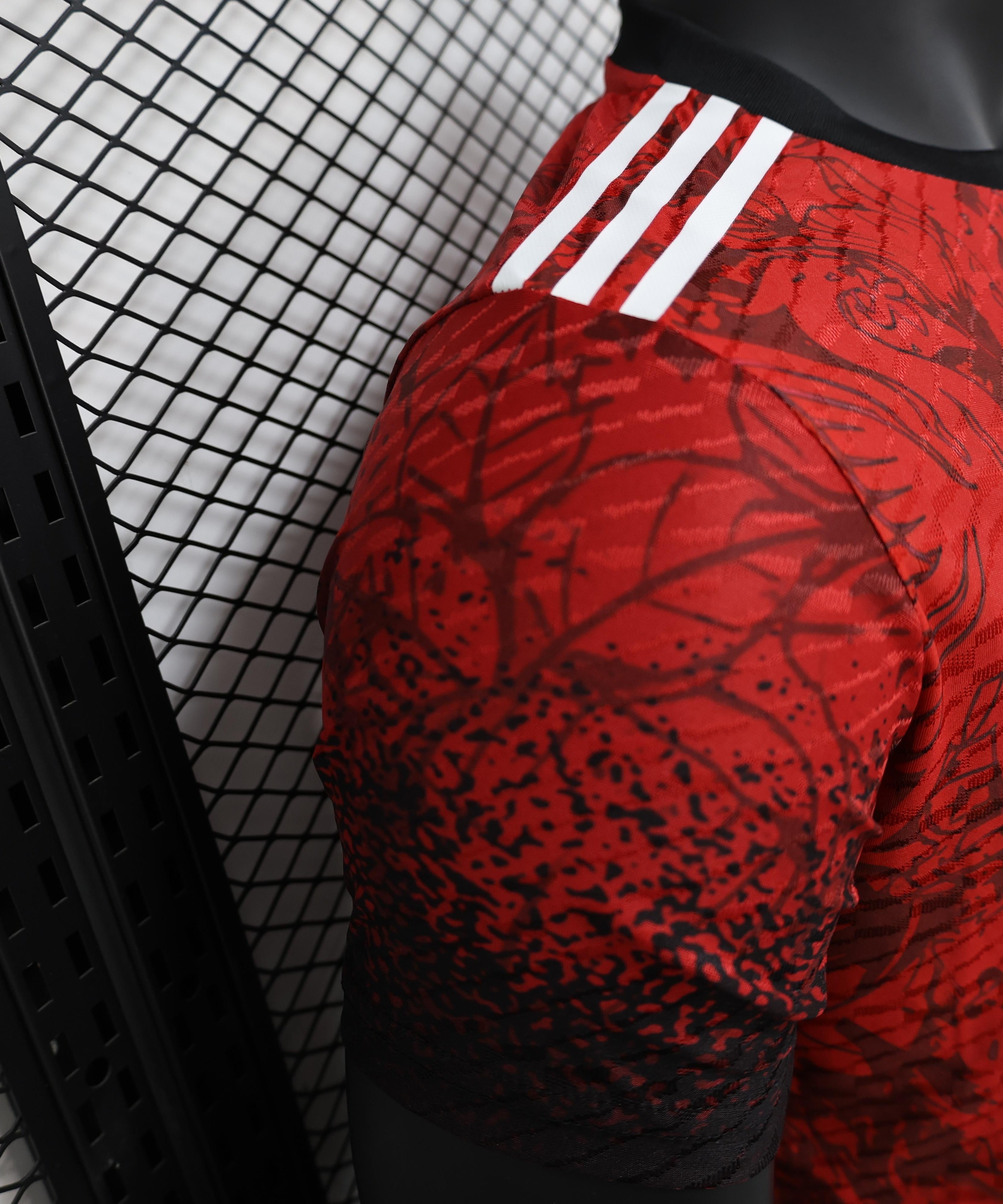 Liverpool "Flame of Anfield" Special Kit