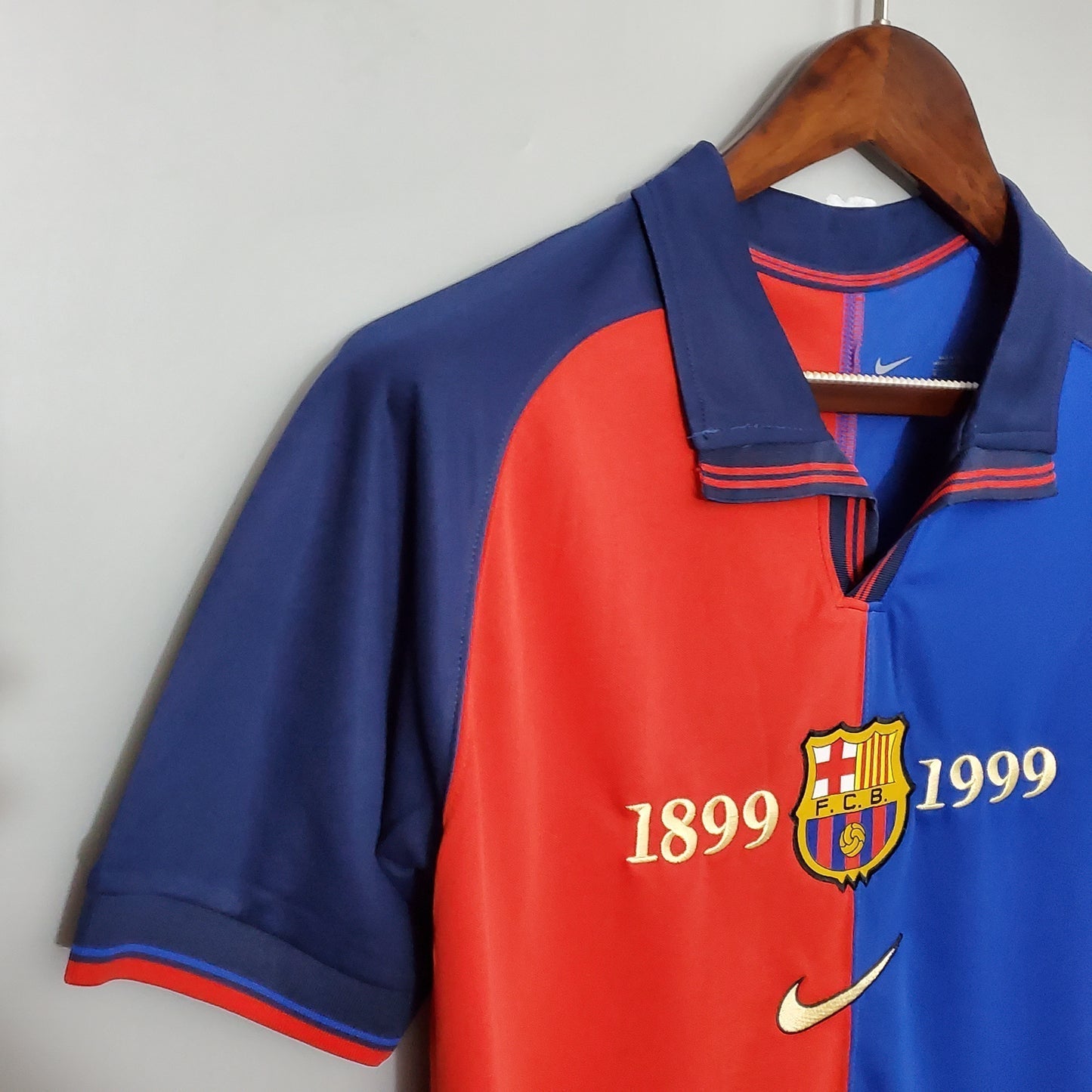 Barcelona Soccer Jersey | Barcelona 99-00 Home Retro | Malgane
