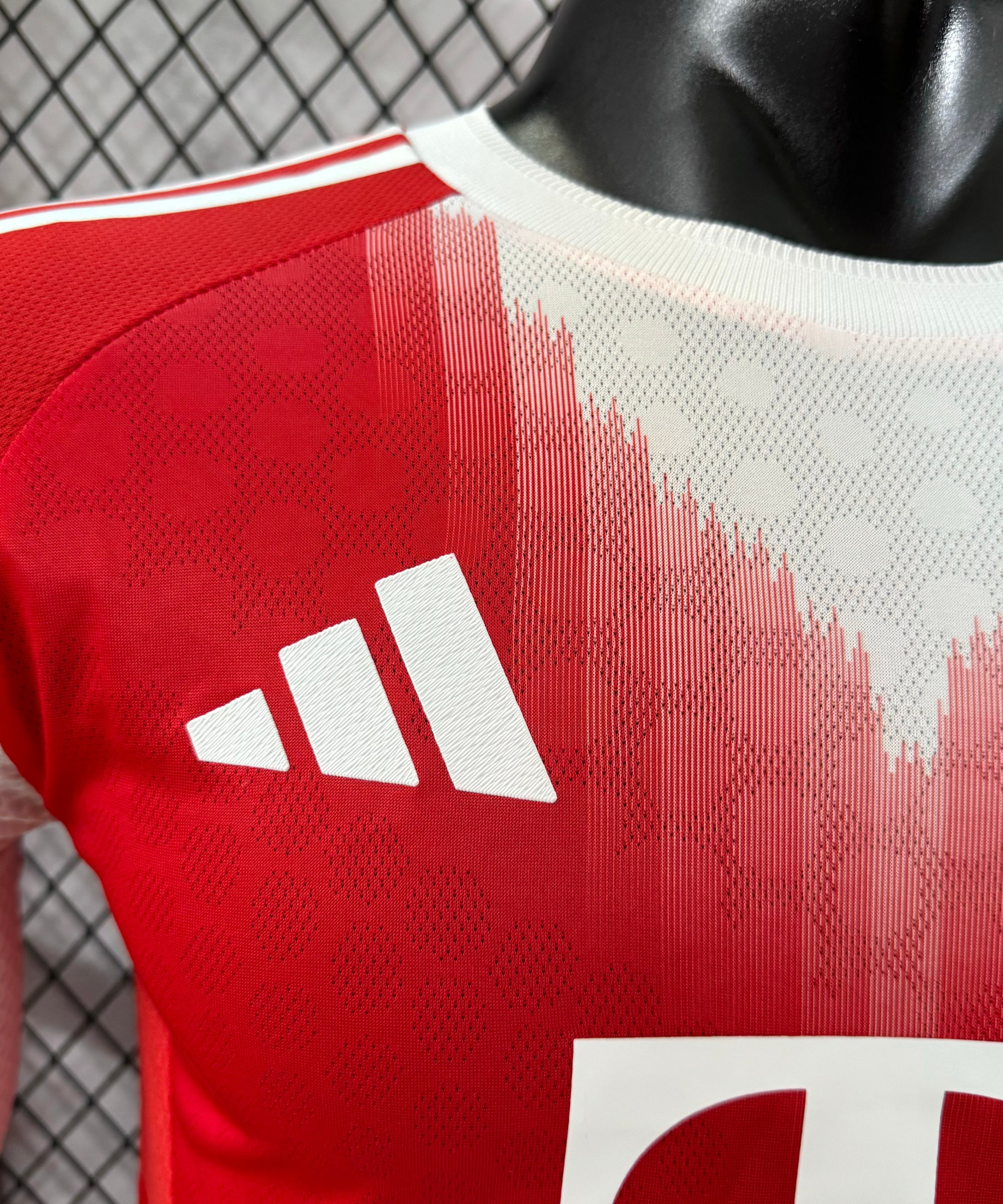 Bayern Munchen 2025-2026 Long Sleeve Home Kit