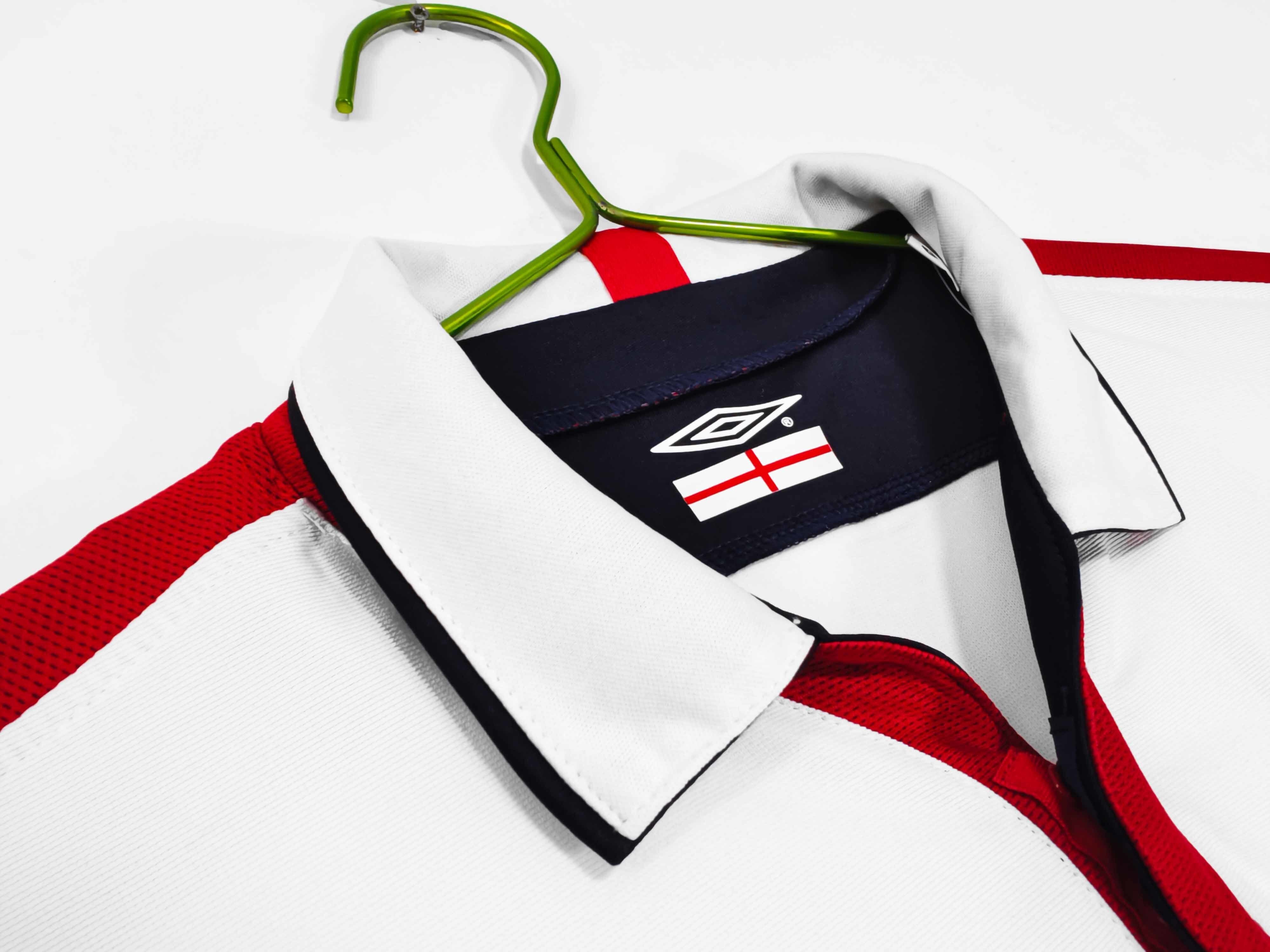 England 2004 Home Kit