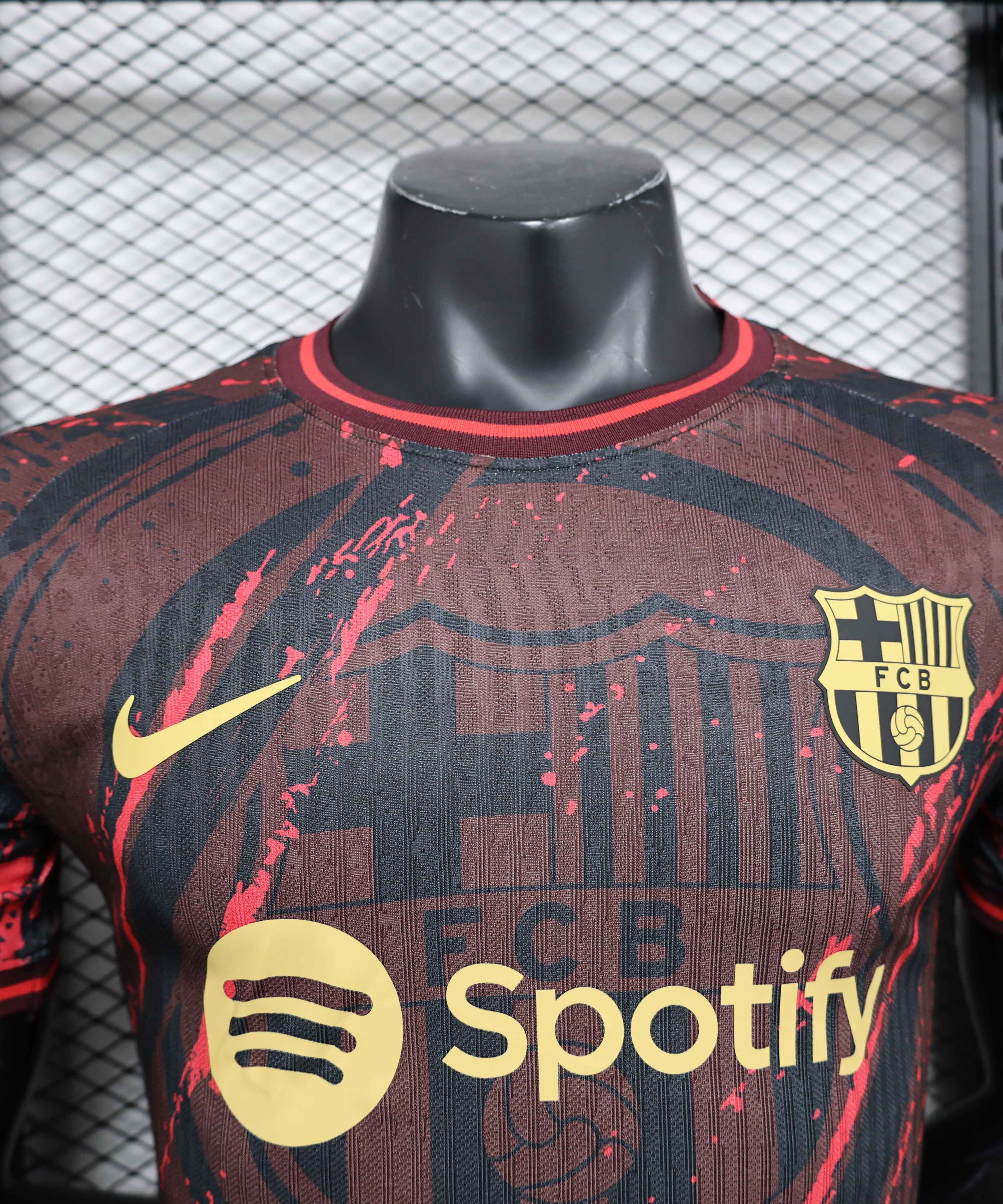 Barcelona "Red root" Special Edition