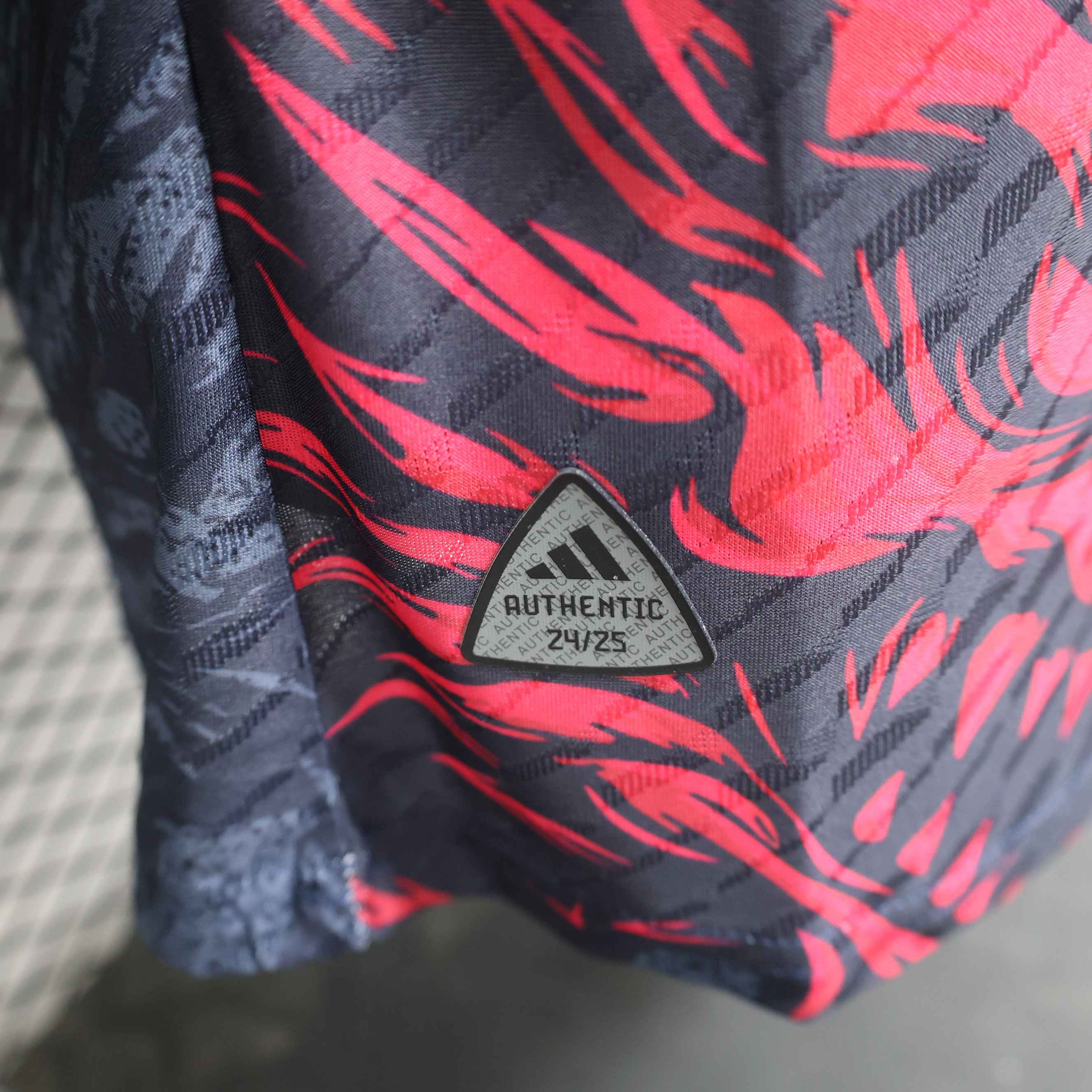 Real Madrid "Red Dragon" Special