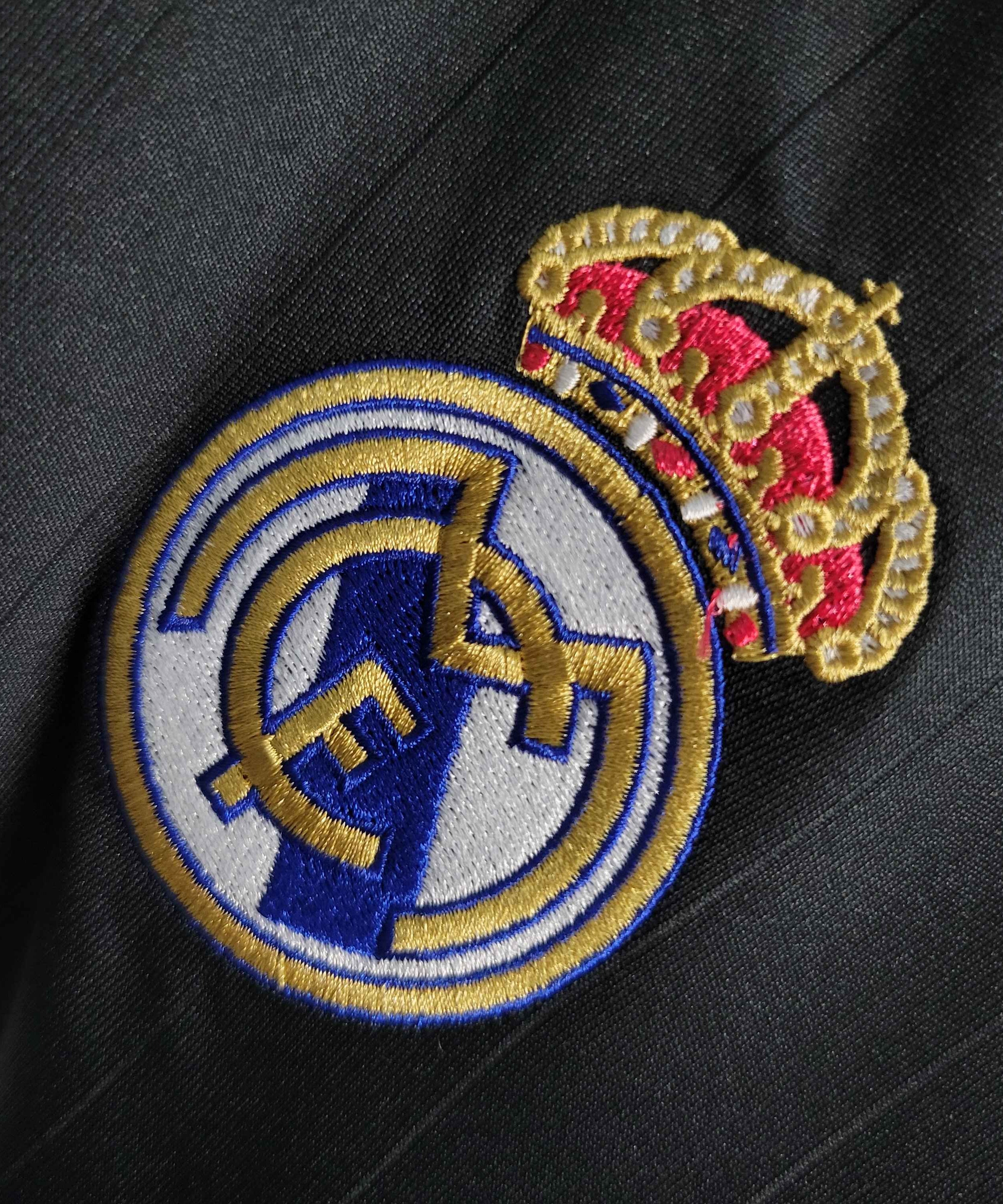 Real Madrid 06-07  Black Retro