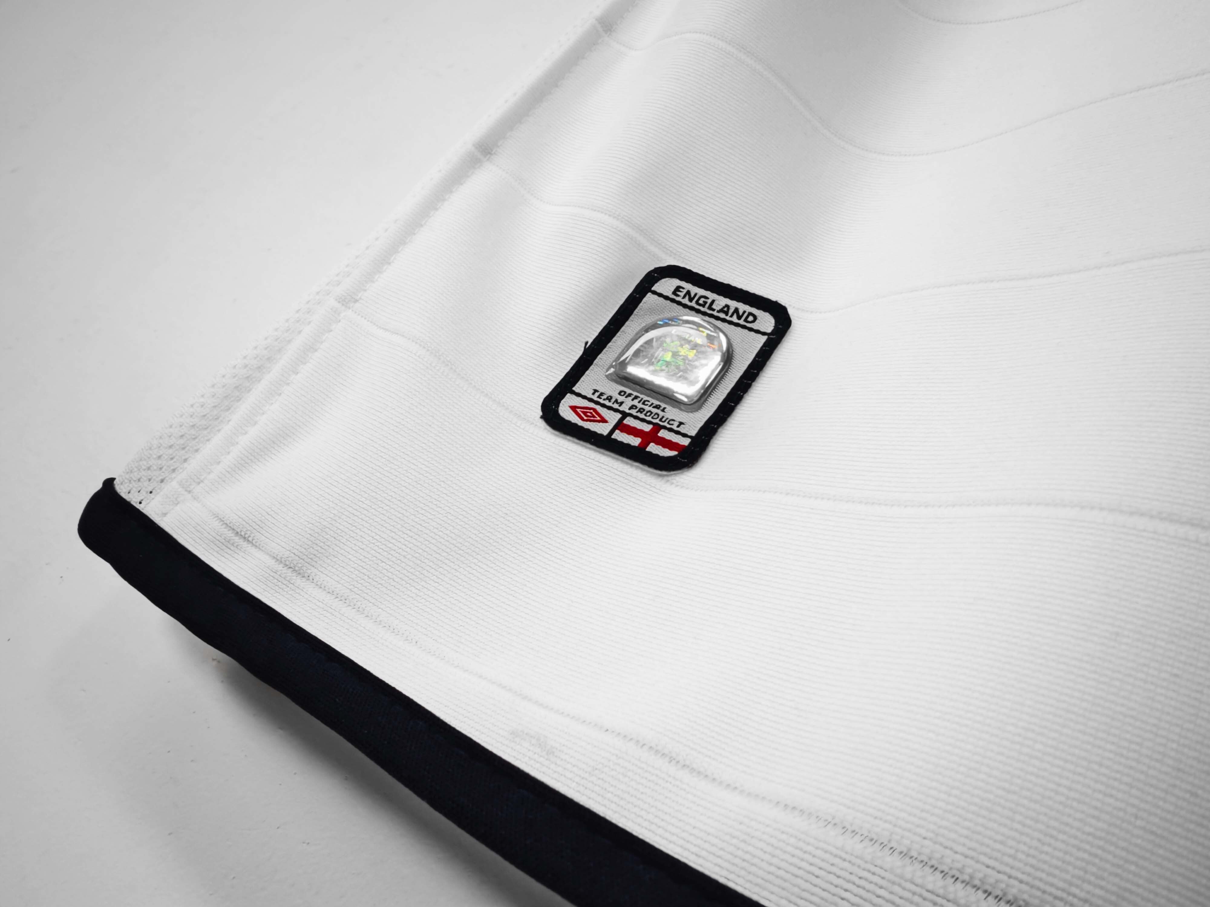 England 2004 Home Kit