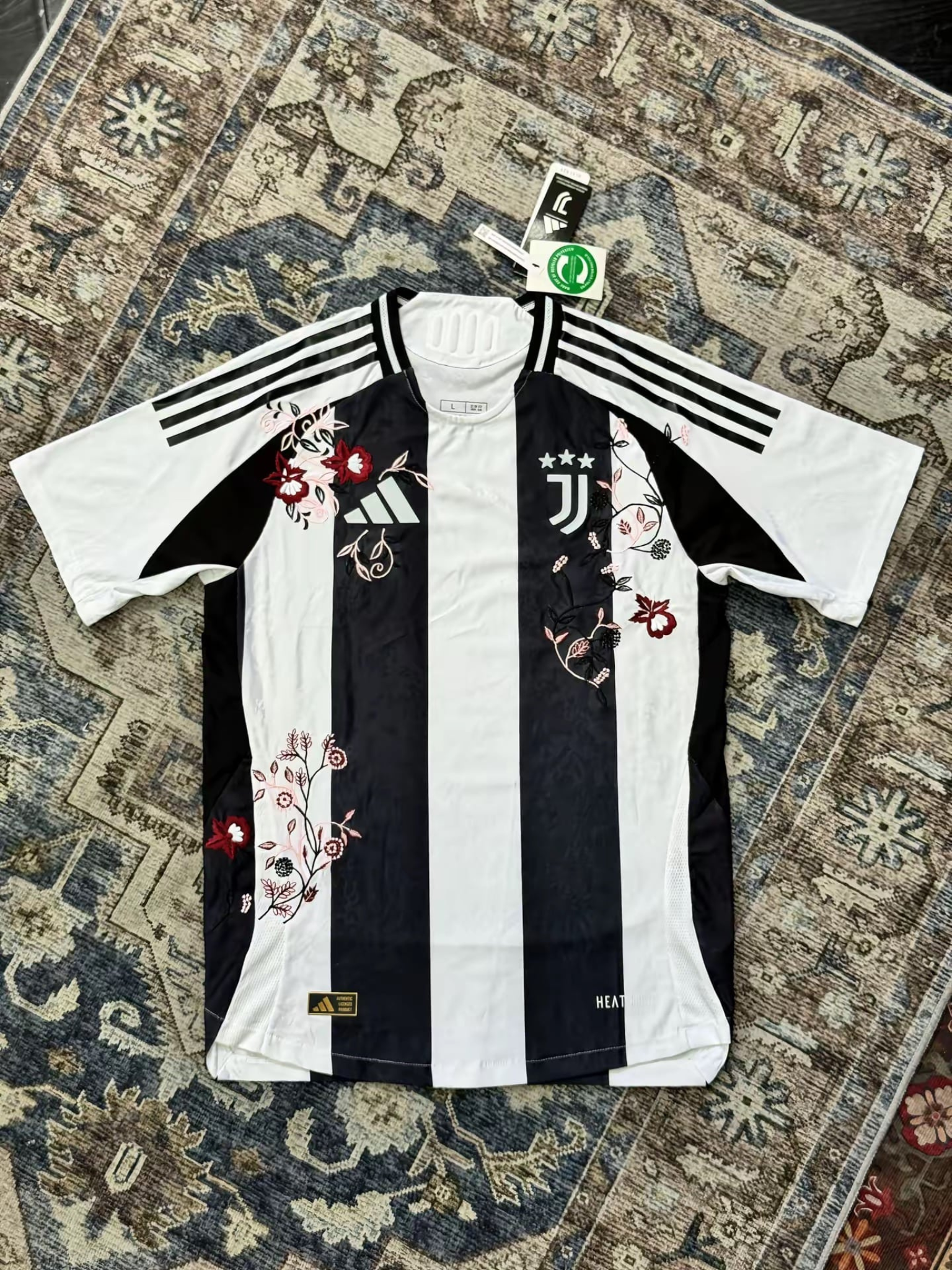 Juventus Embroidered Jersey 2025/2026