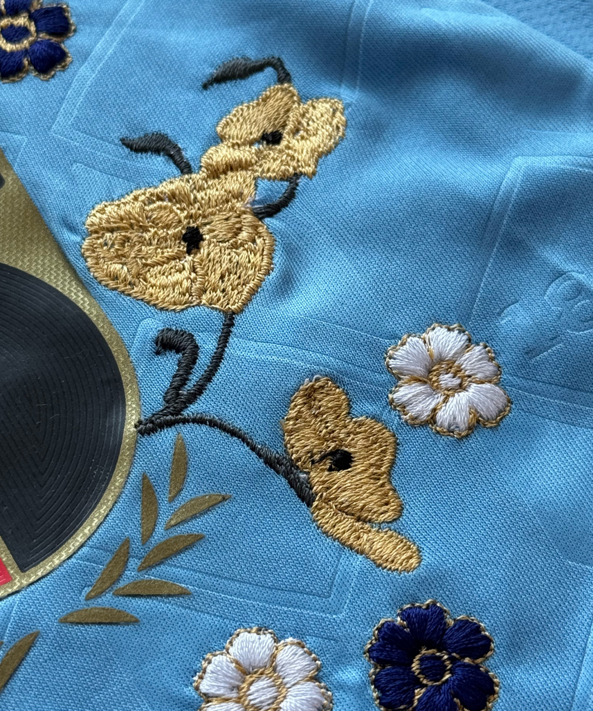 قميص بلجيكا المطرز 2024/2025