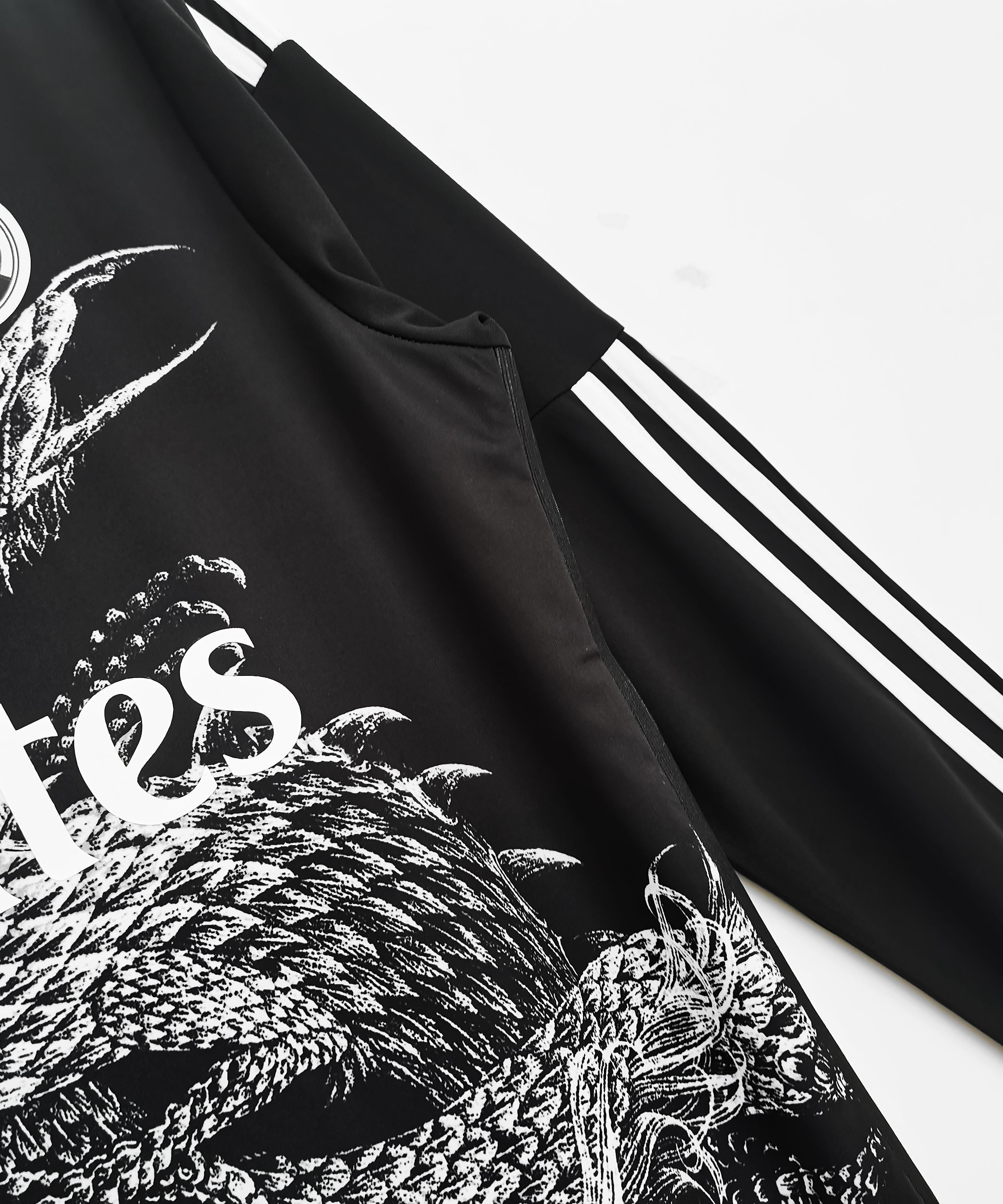 Real Madrid 2014-2015 Long Sleeve Third Kit Retro