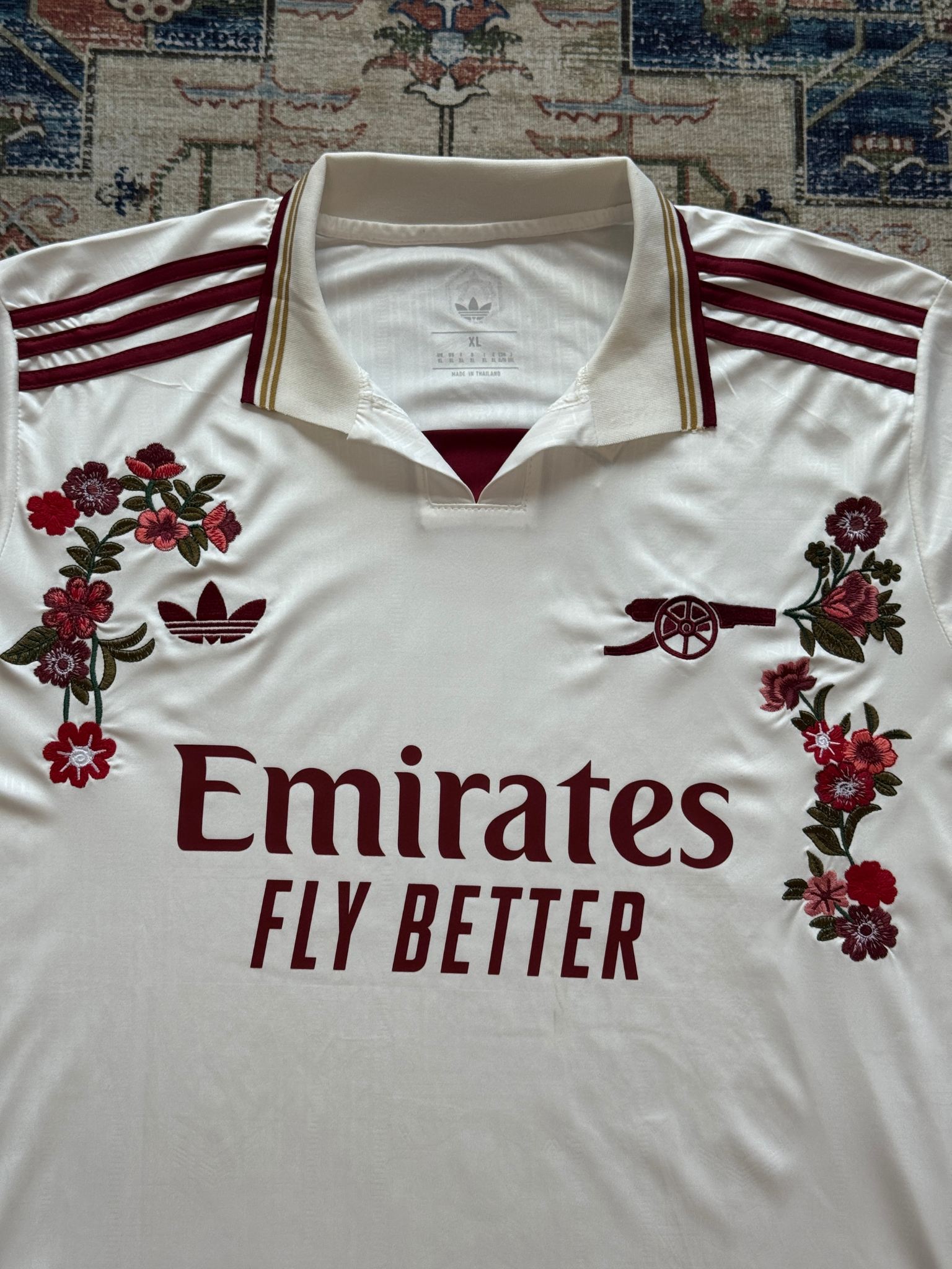 قميص أرسونال المطرز 2024/2025