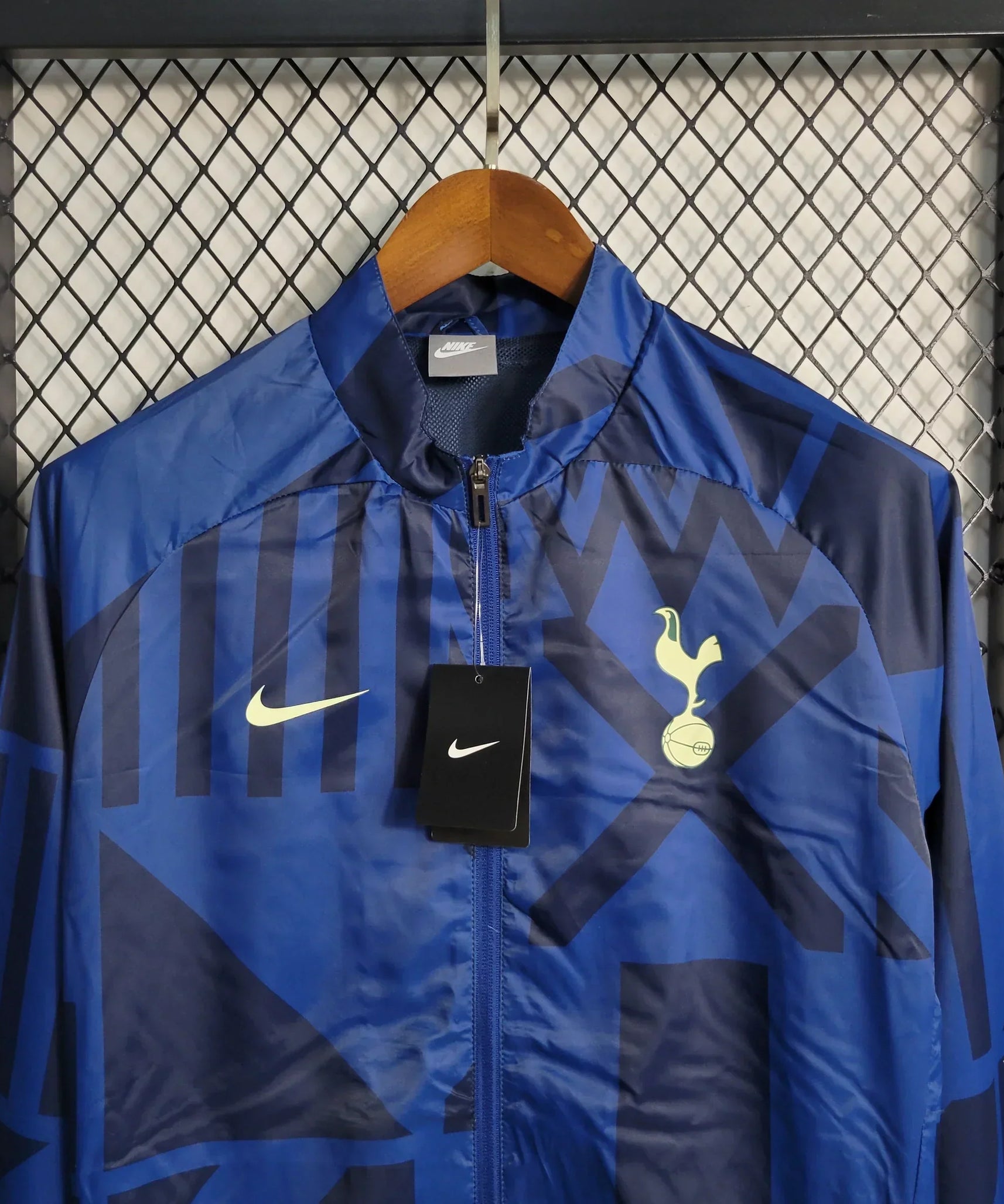 Tottenham Blue Windbreaker Jacket 23/24