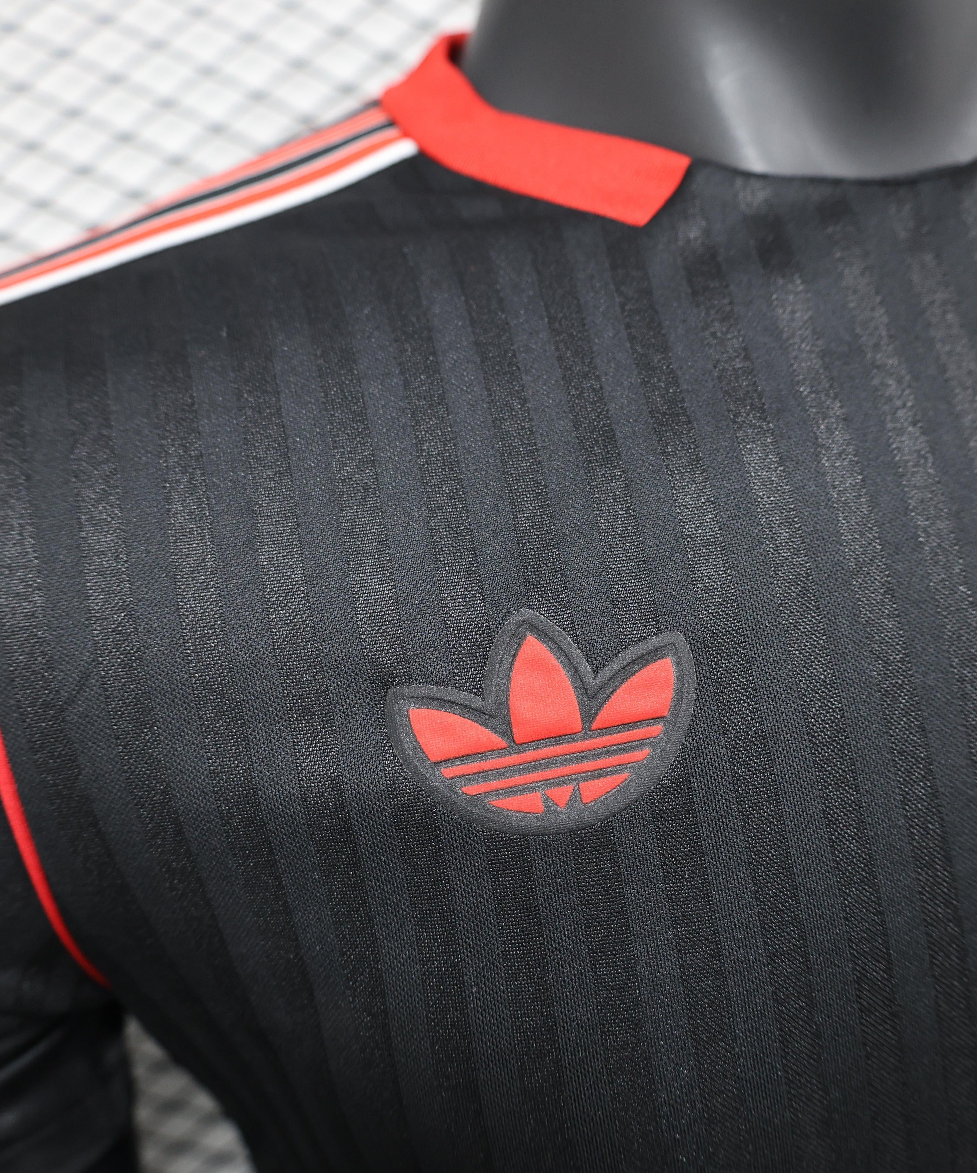 Manchester United 2025-2026 Away Kit