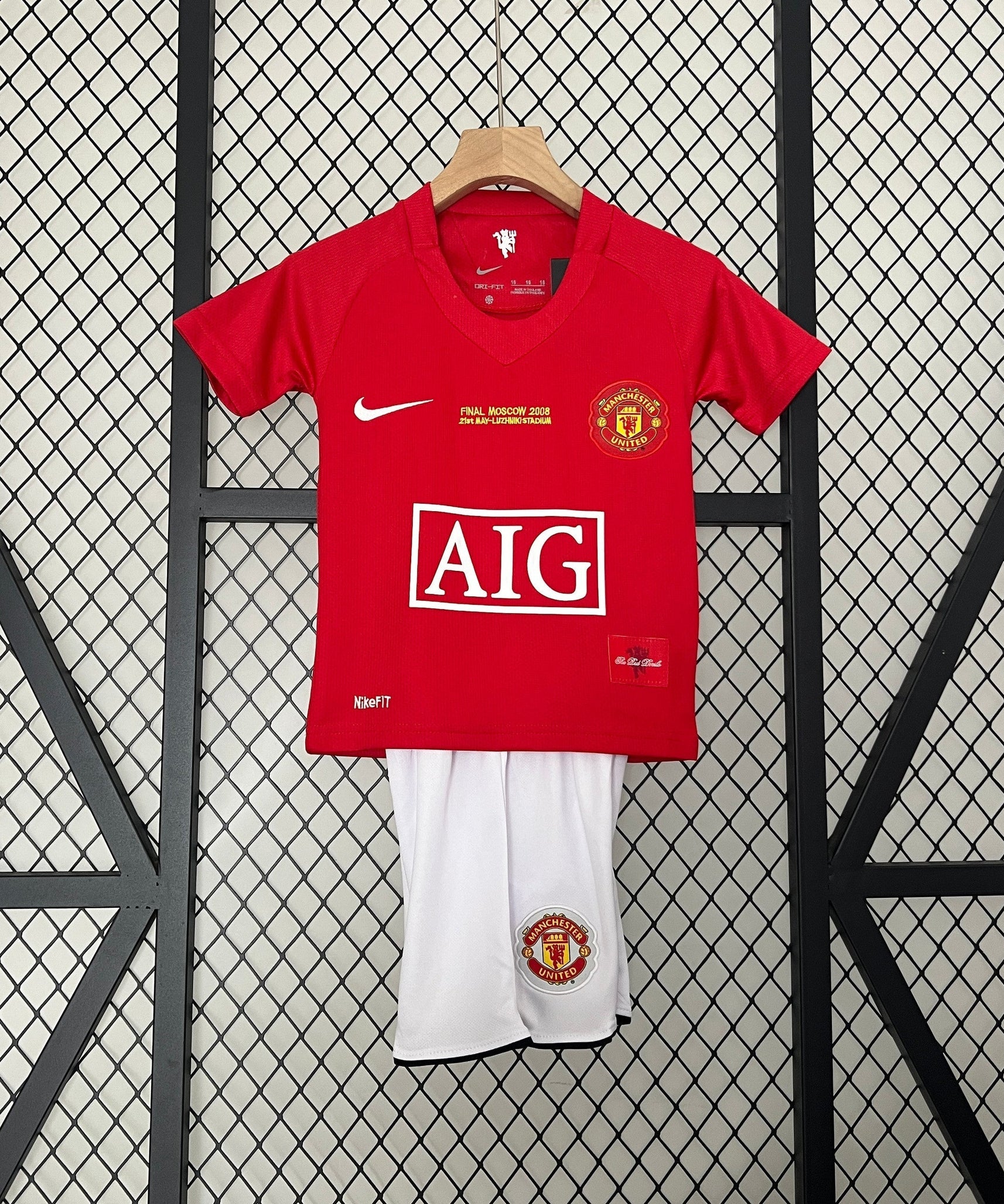 Manchester United 07/08 Champions League Home Jersey Kids