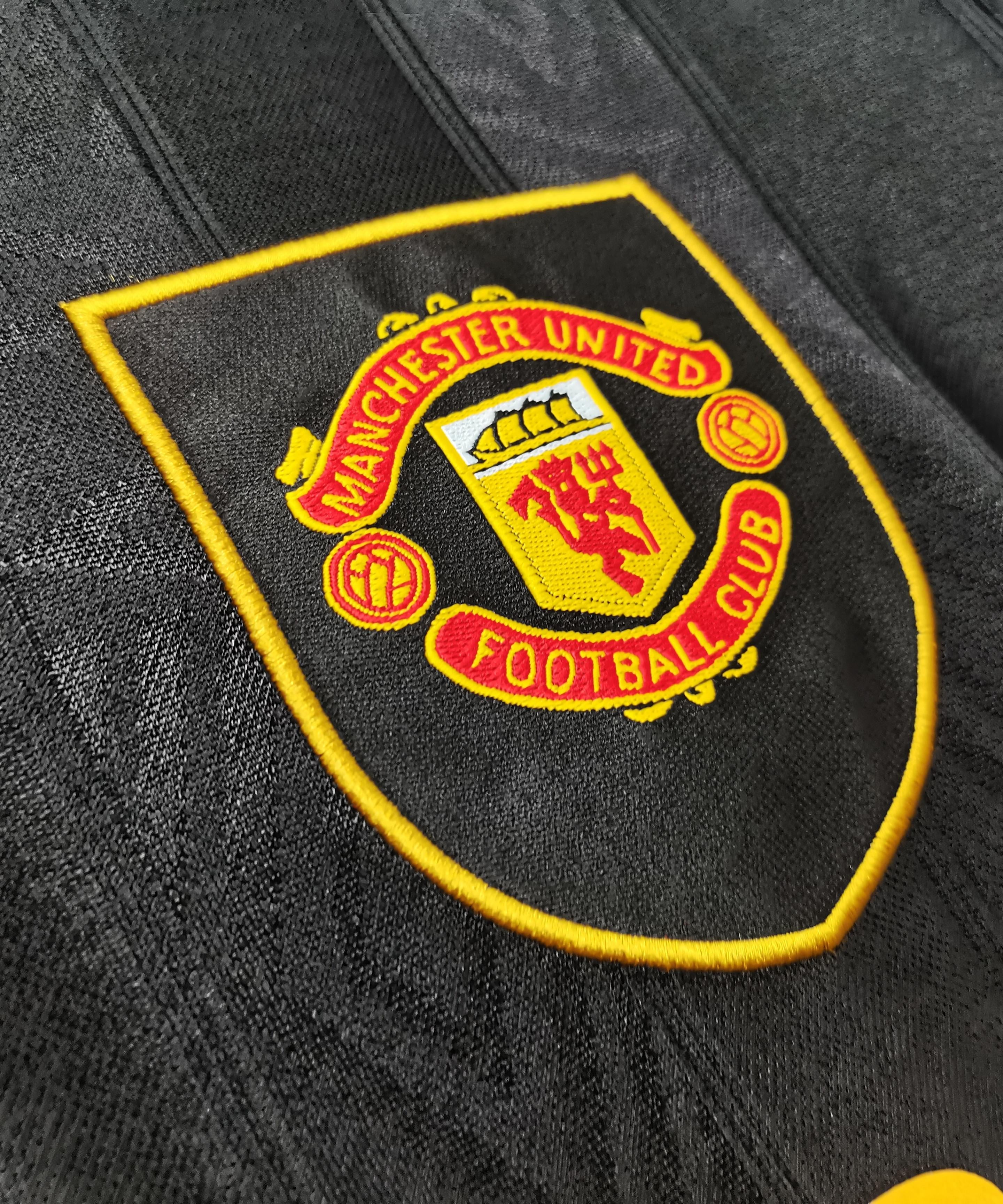 Manchester United 1993-1995 Long Sleeve Away Kit