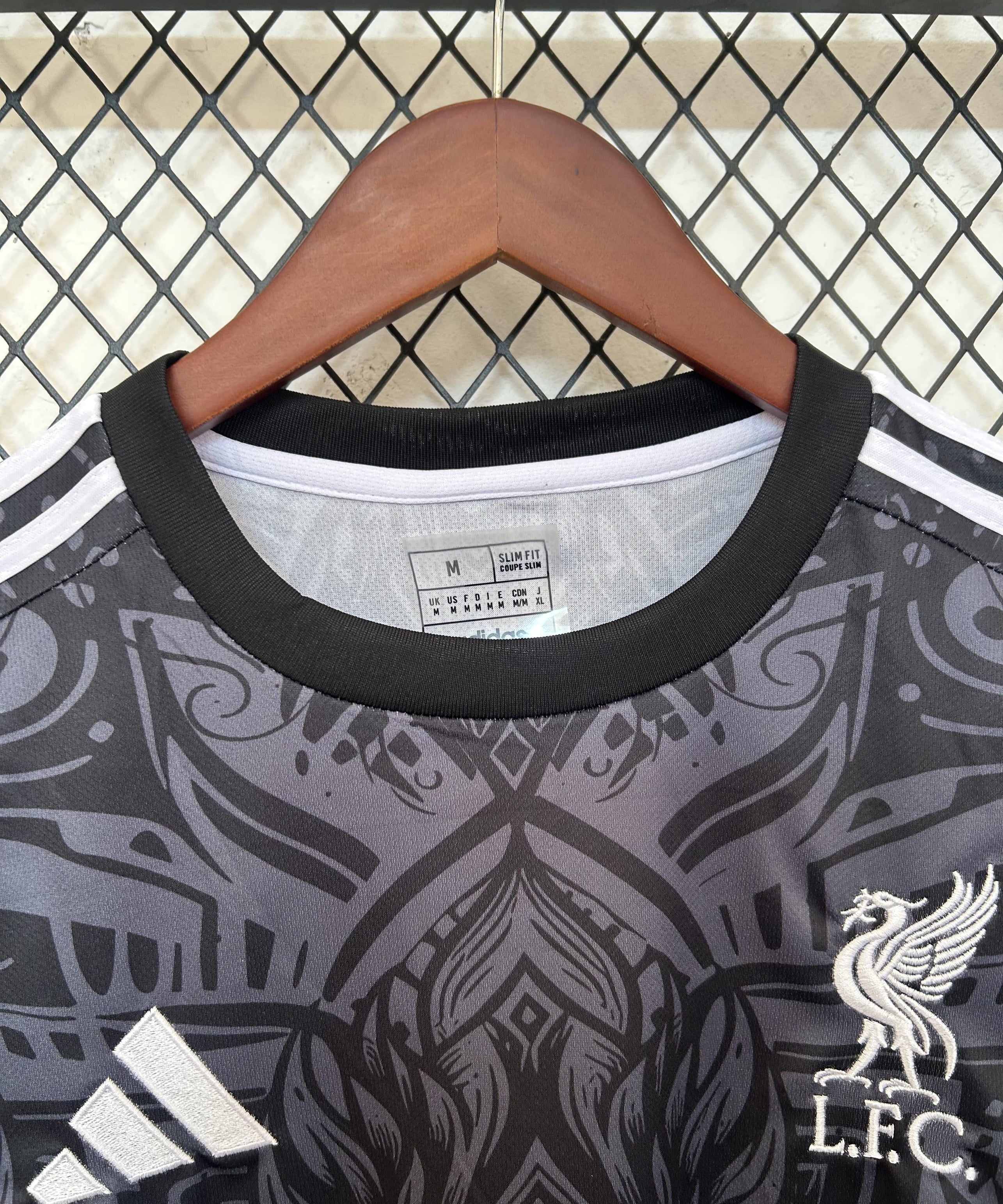 Liverpool "Midnight Soar" Special Kit