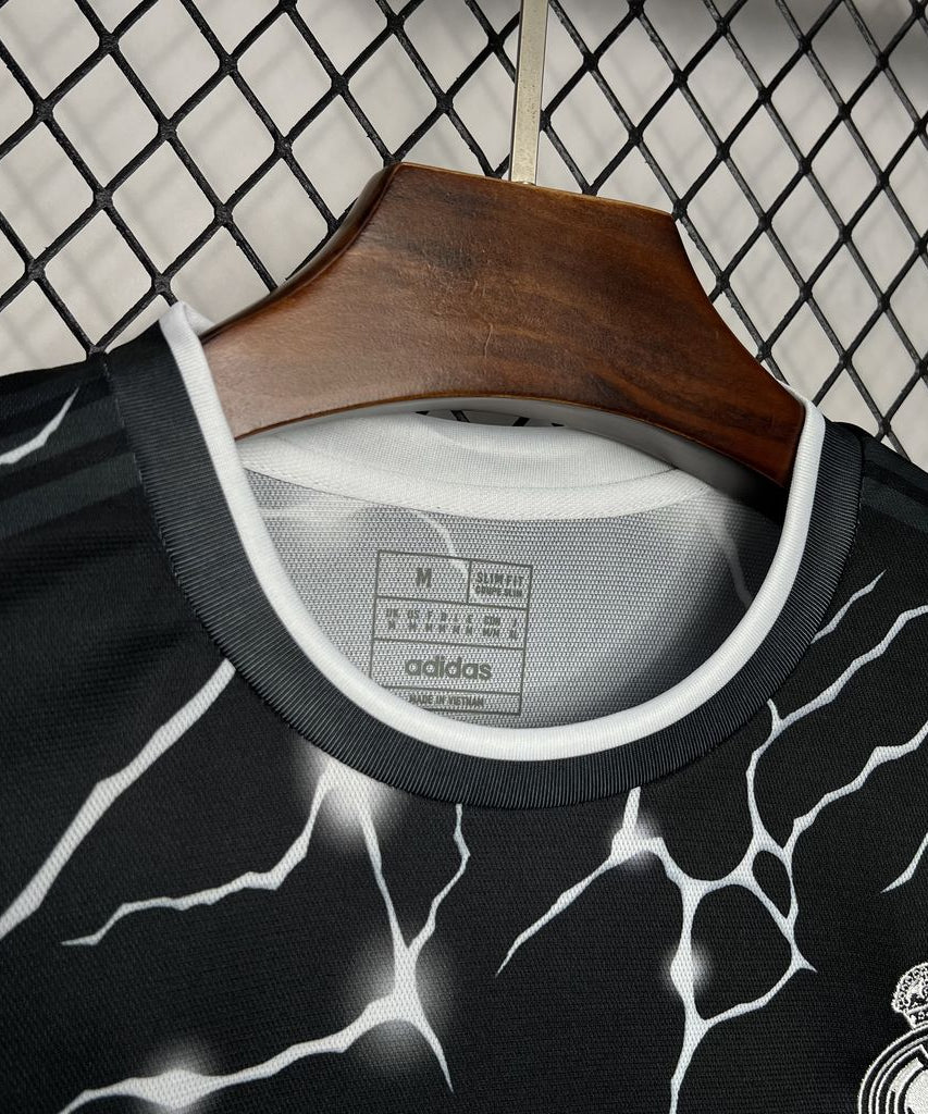 Real Madrid 'Panther Thunder' Special Kit"