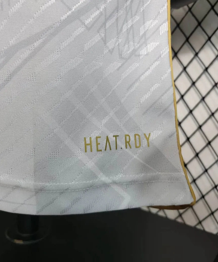 Real Madrid "Golden Dynasty" Special Kit