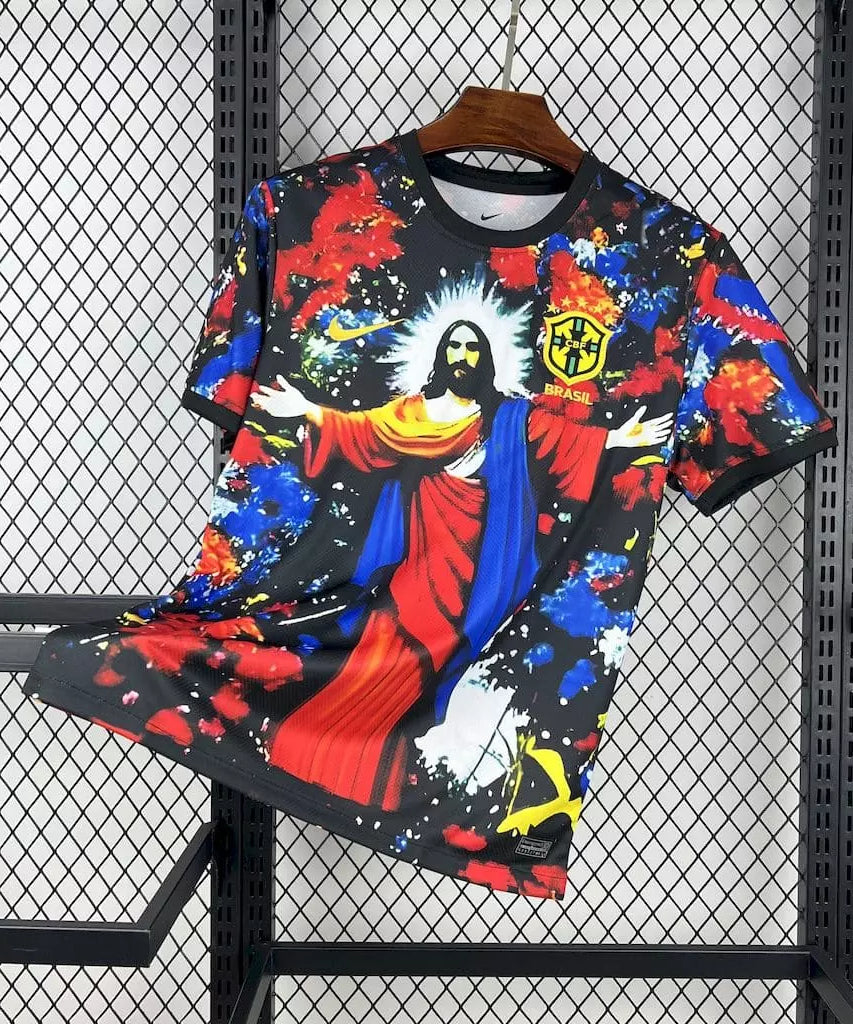 طقم "يسوع" البرازيلي الخاص