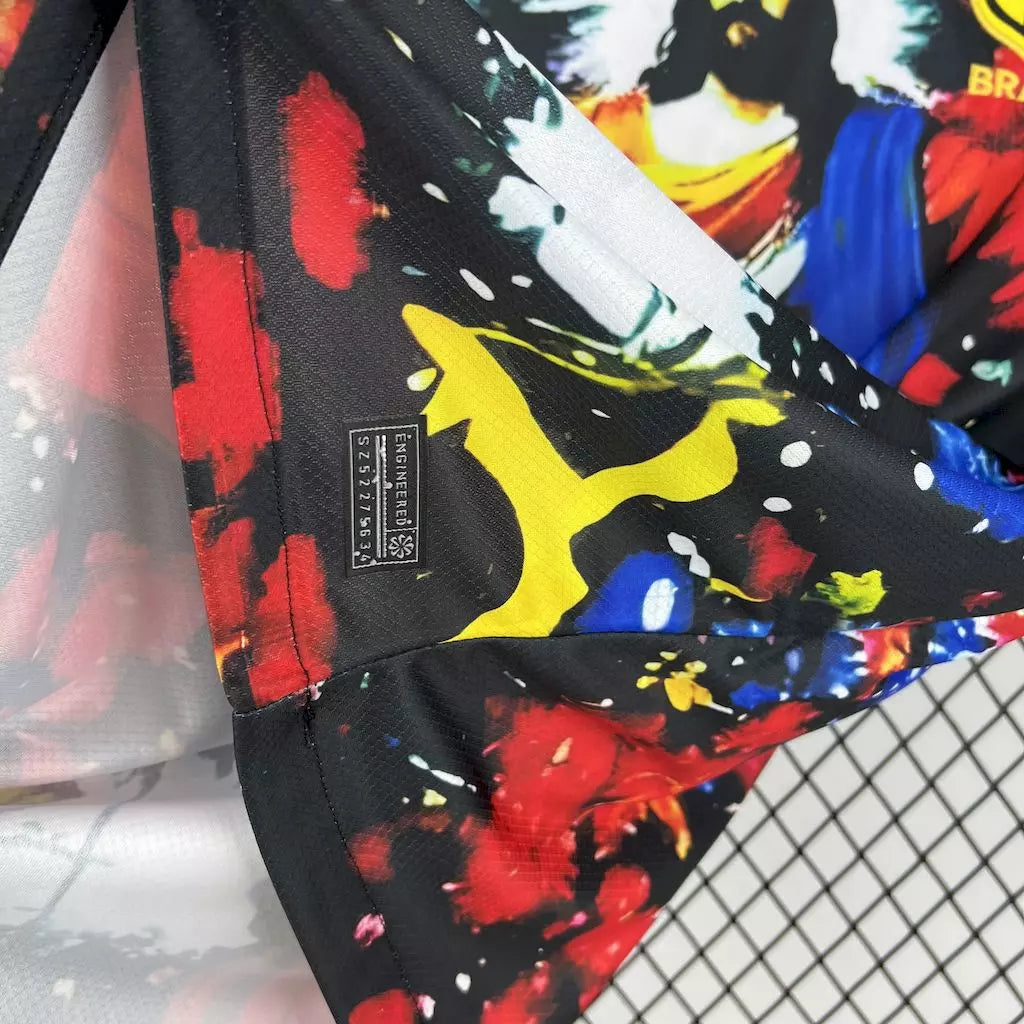 طقم "يسوع" البرازيلي الخاص