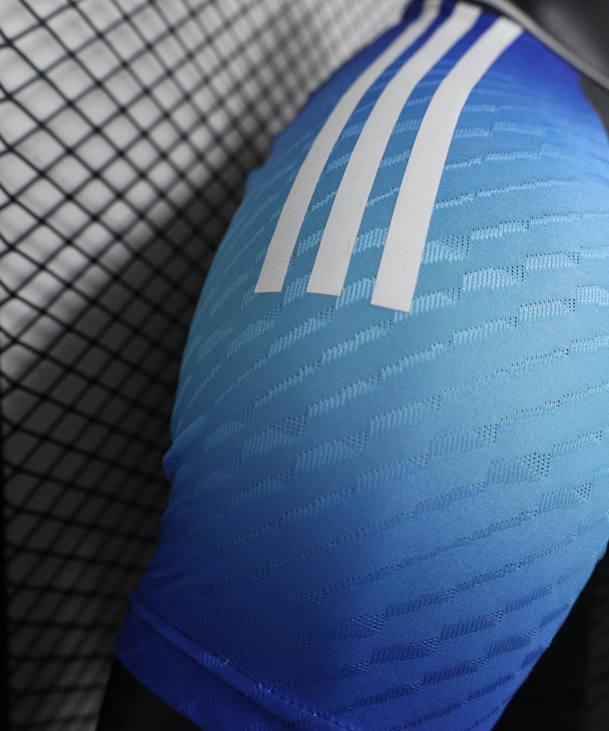 Real Madrid "Blue Eclipse" Special