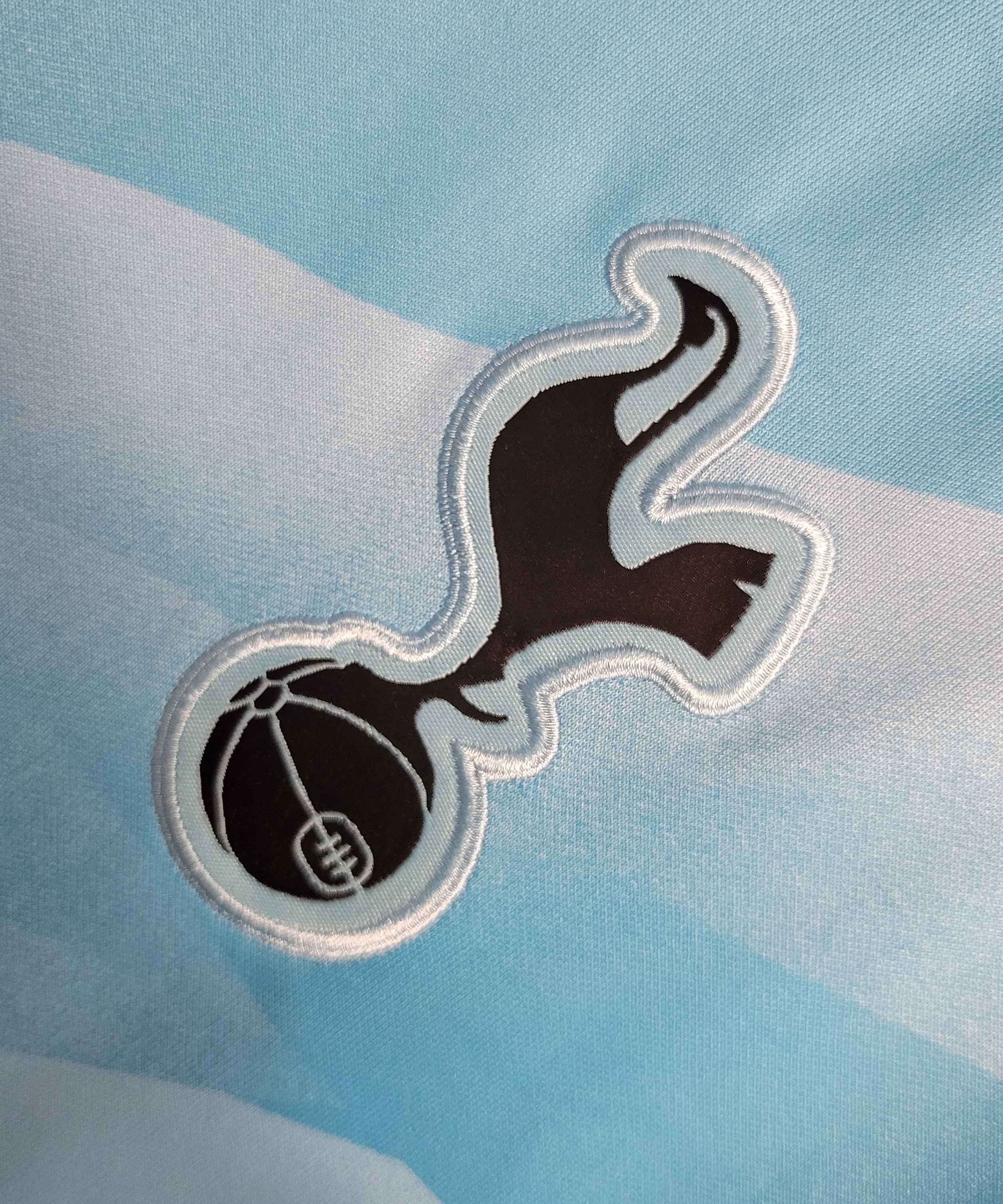 Tottenham HotSpur "Blue Ocean" Special