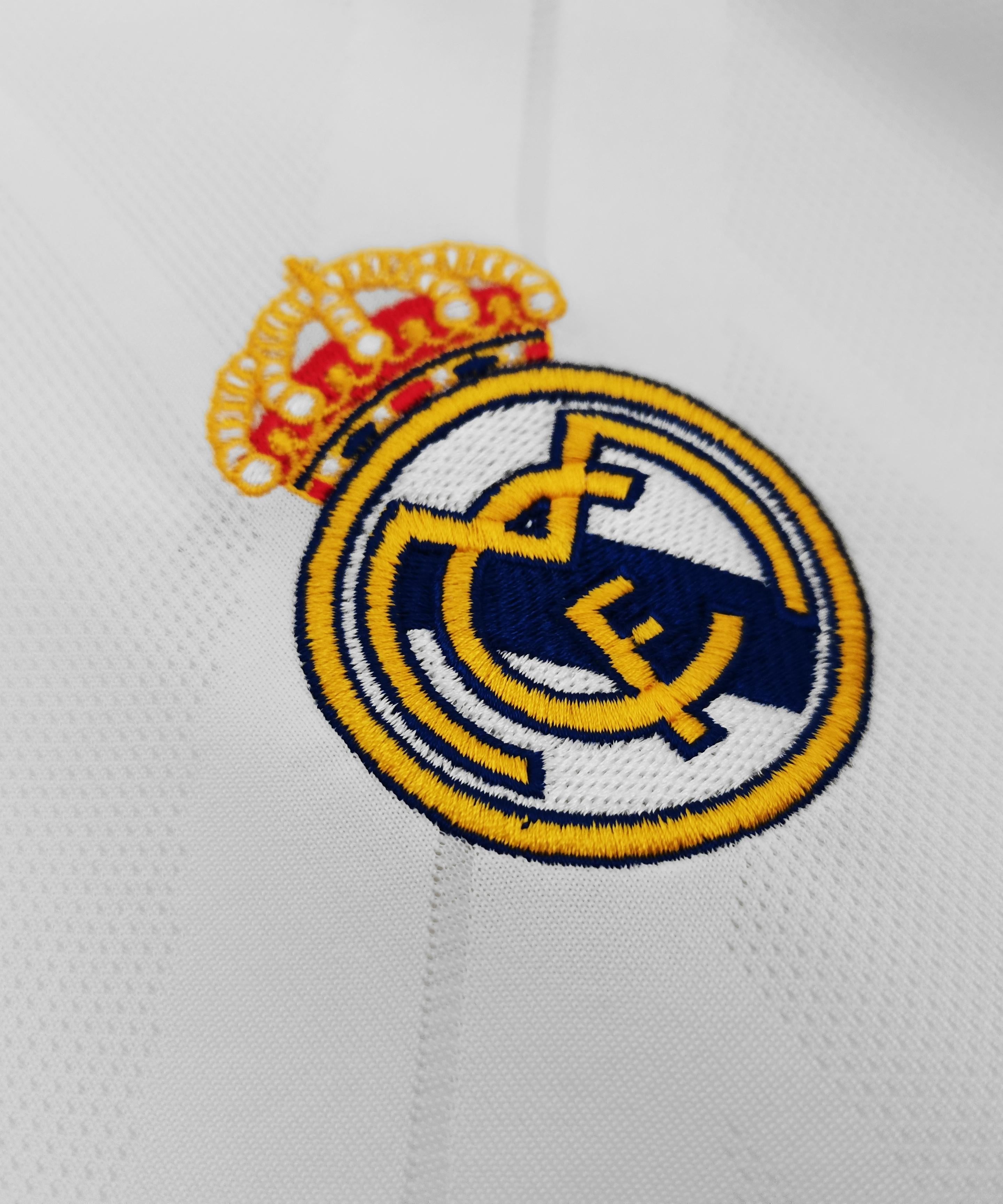 Real Madrid 2017-2018 Long Sleeve Home Kit