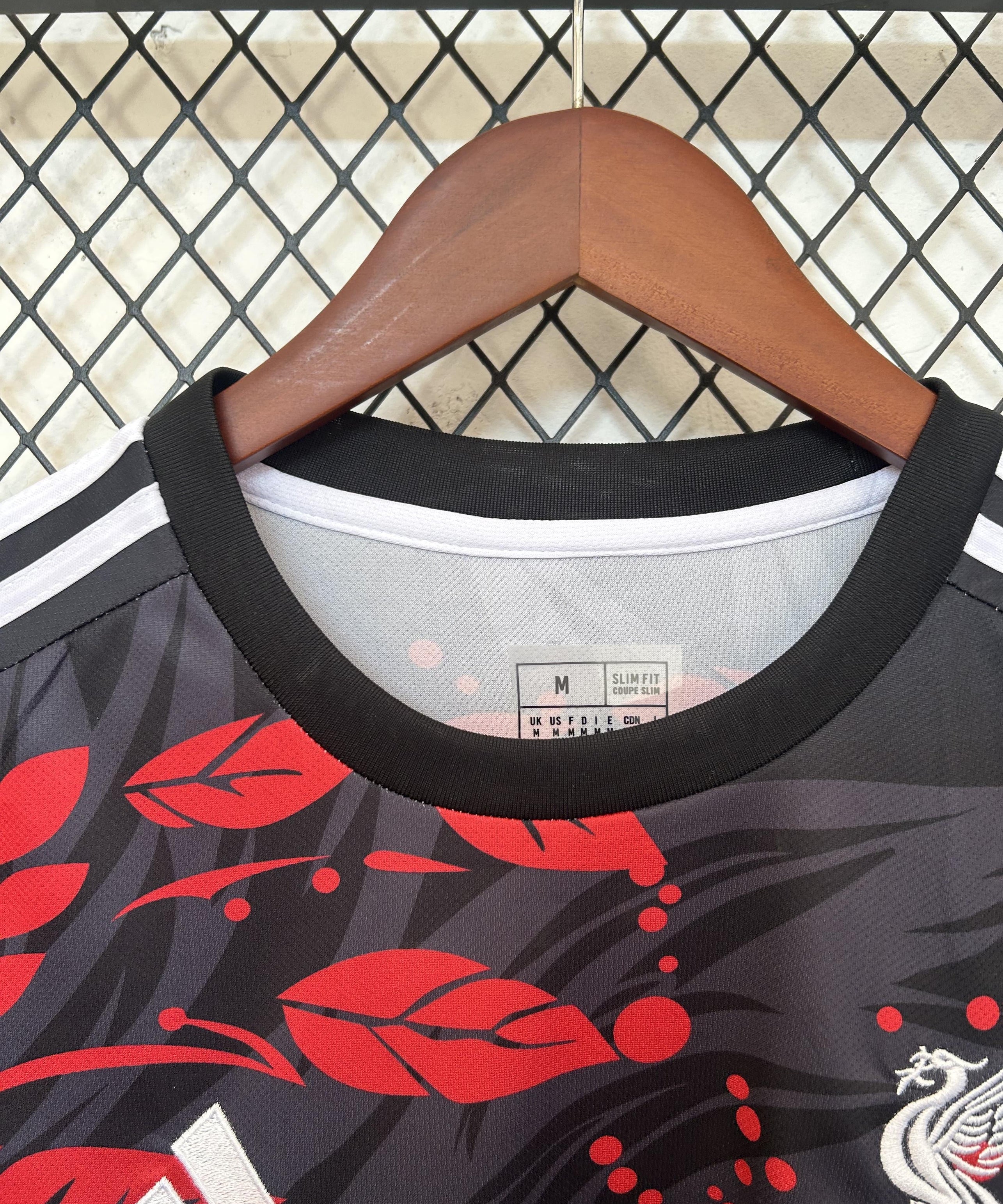 Liverpool "Eternal Blaze" Special Kit