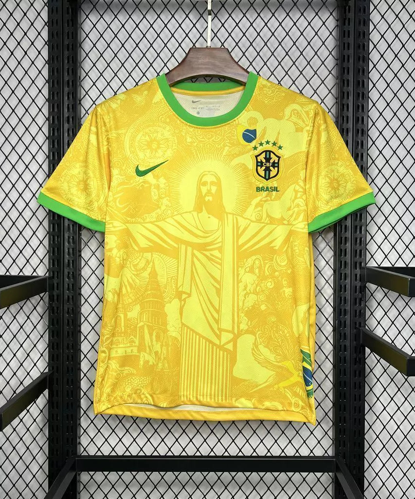 طقم "يسوع" البرازيلي الخاص