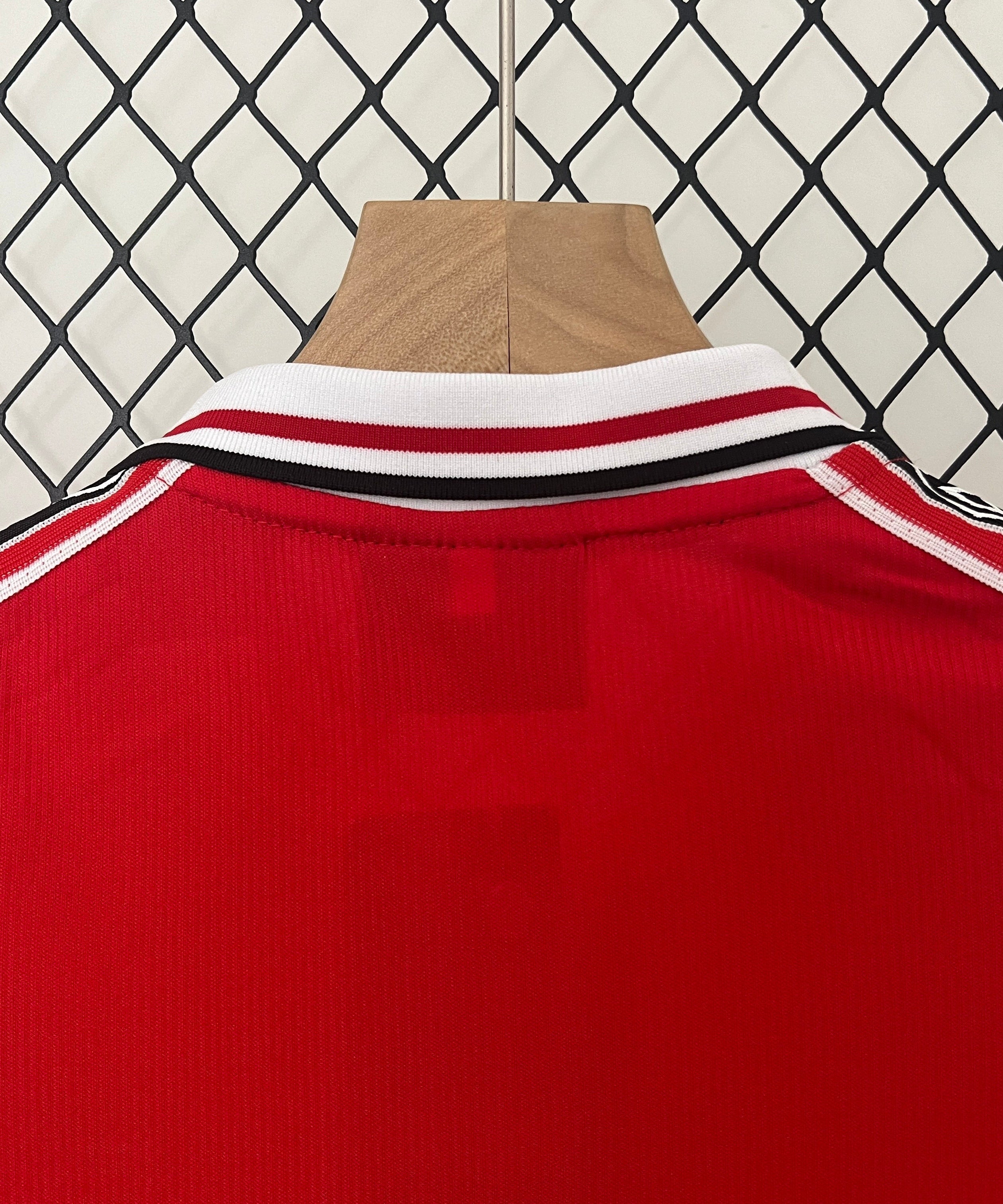 Manchester United 98/99 Home Jersey Kids