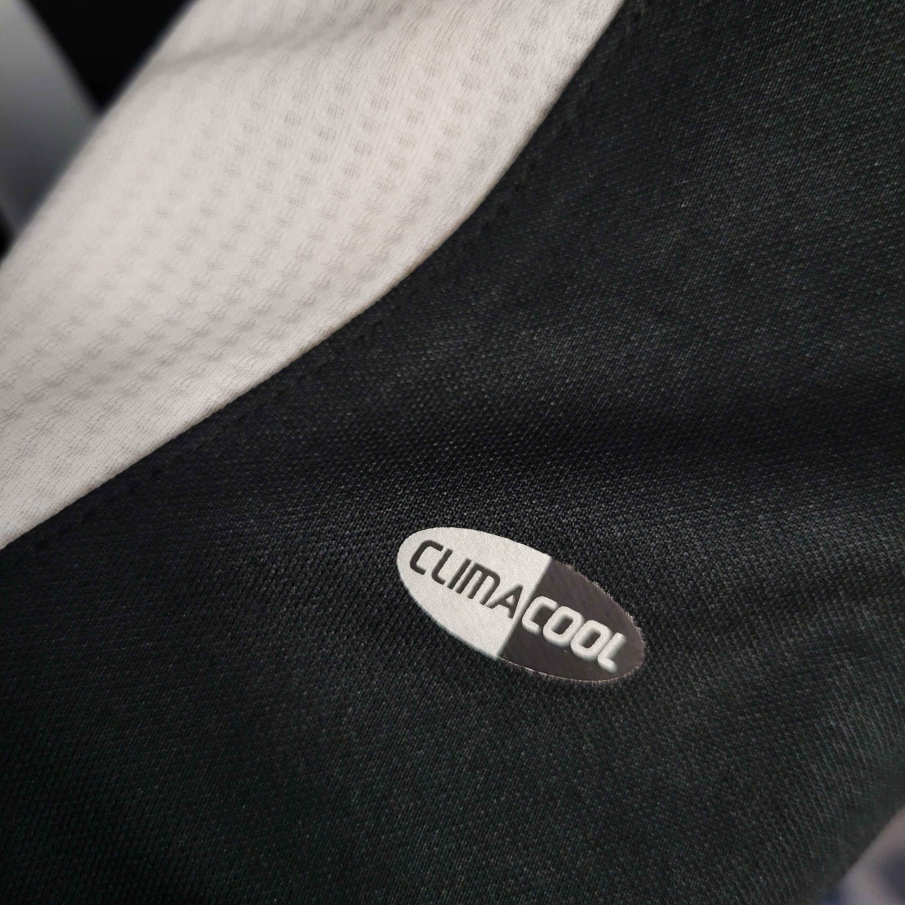 Real Madrid 06-07  Black Retro