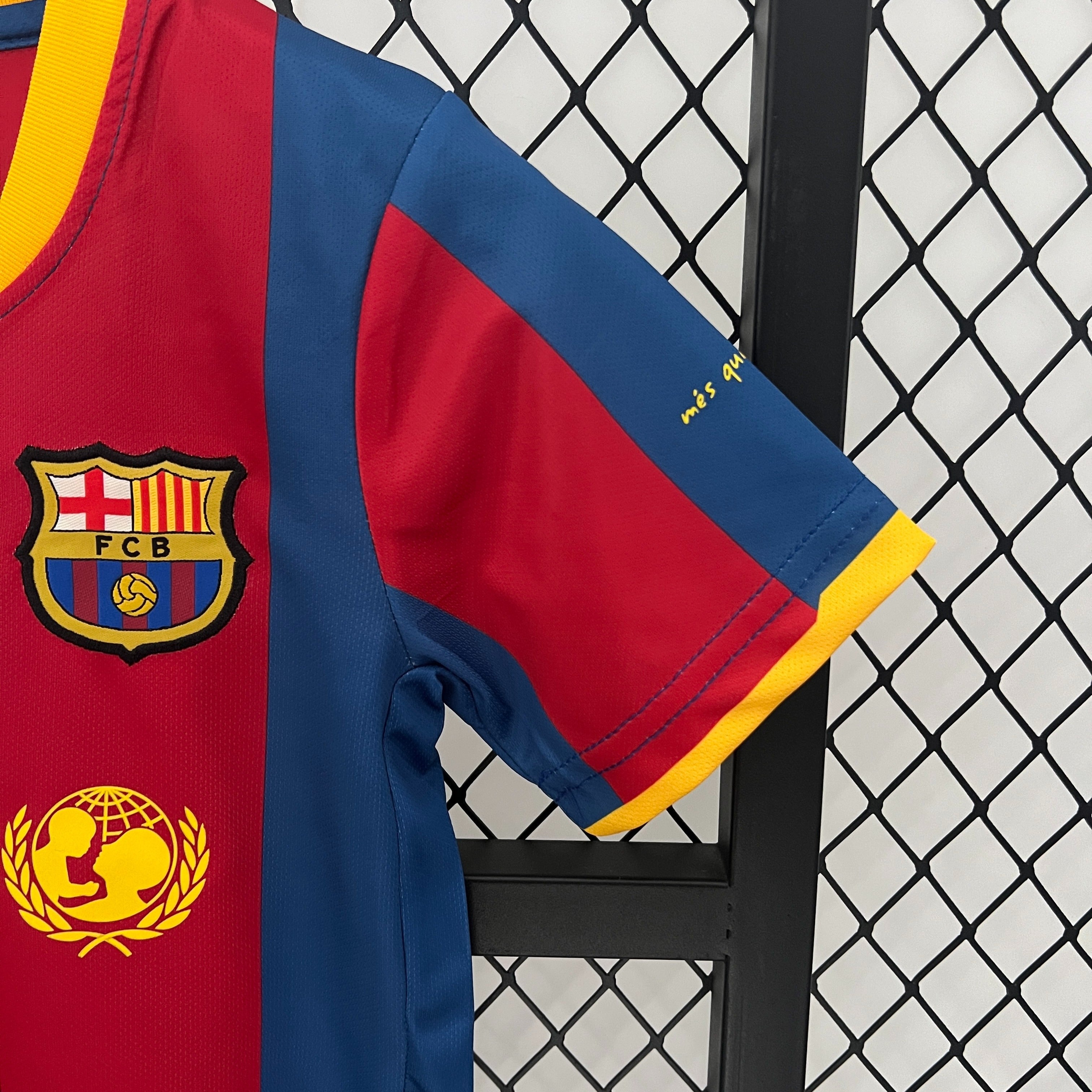 Barcelona 10-11 Home Retro Kids kit