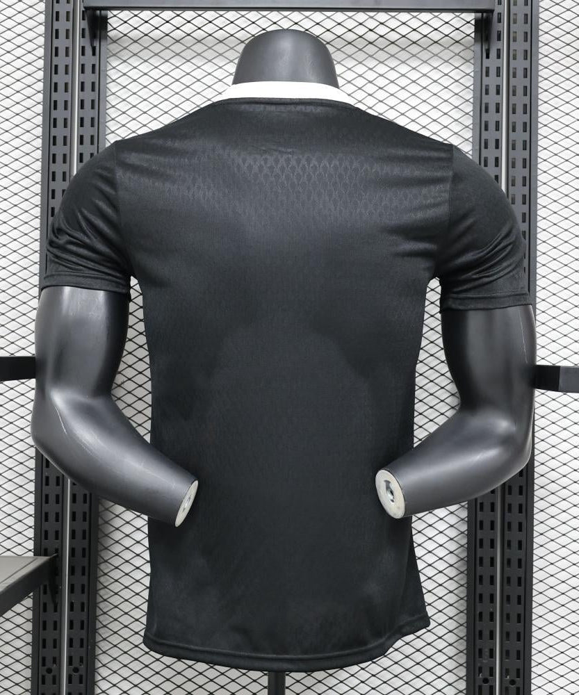 Real Madrid 2025-2026 Goalkeeper Kit